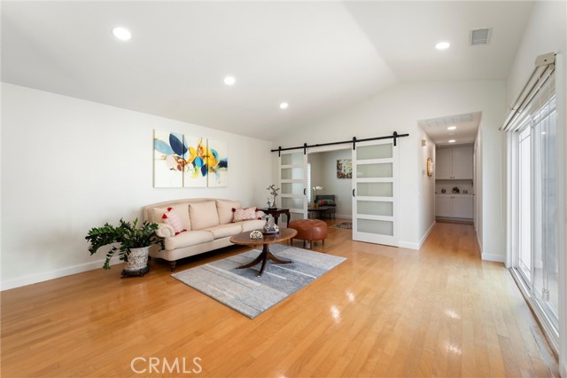 Anaheim Hills, California, 92808, United States, 4 Bedrooms Bedrooms, ,2 BathroomsBathrooms,Residential,For Sale,1983176