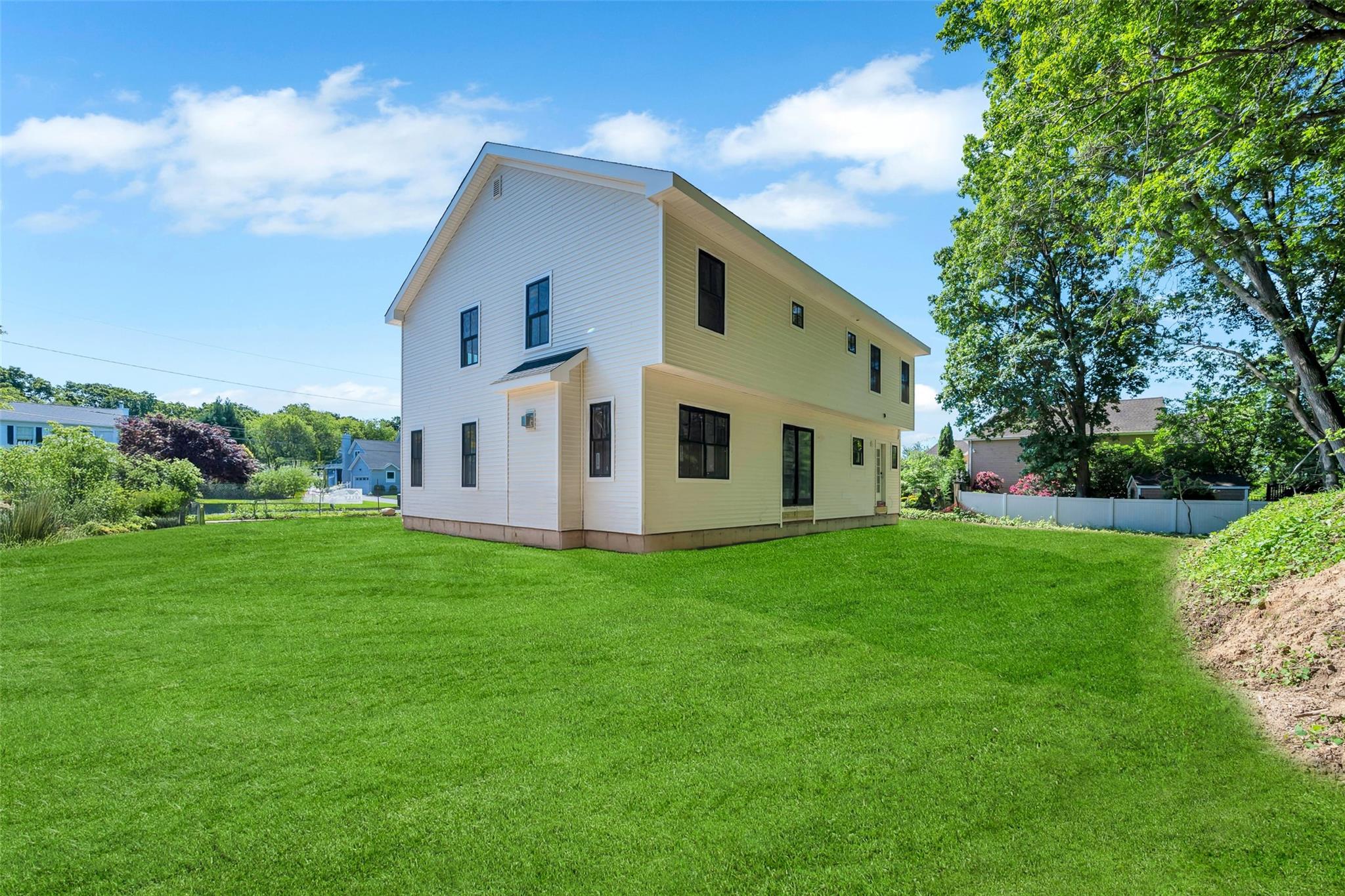 84 W James Hawkins Road, Moriches, New York, 11955, United States, 4 Bedrooms Bedrooms, ,3 BathroomsBathrooms,Residential,For Sale,84 W James Hawkins Road,1675035