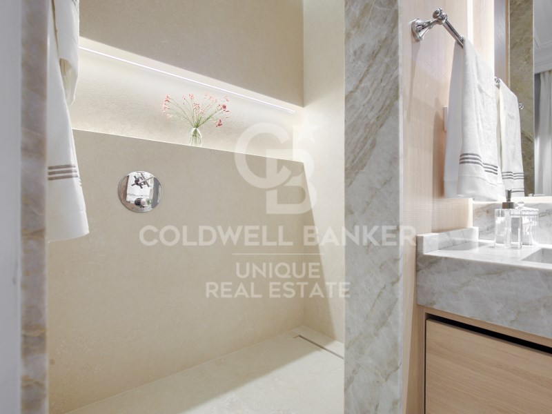 Madrid, Comunidad de Madrid, ES, 4 Bedrooms Bedrooms, ,5 BathroomsBathrooms,Residential,For Sale,1885233