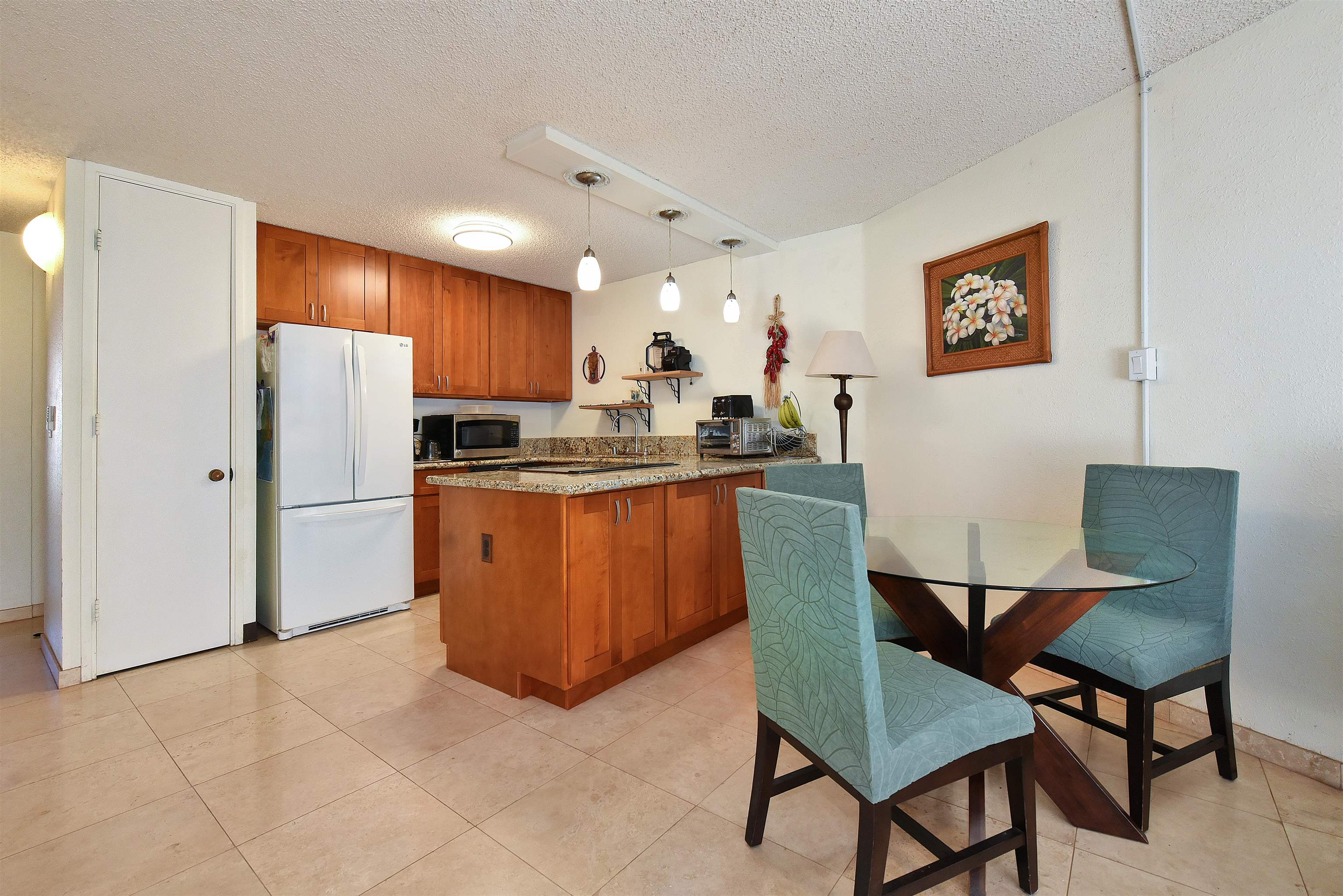 Wailuku, Hawaii, 96793, United States, 1 Bedroom Bedrooms, ,1 BathroomBathrooms,Residential,For Sale,1990319