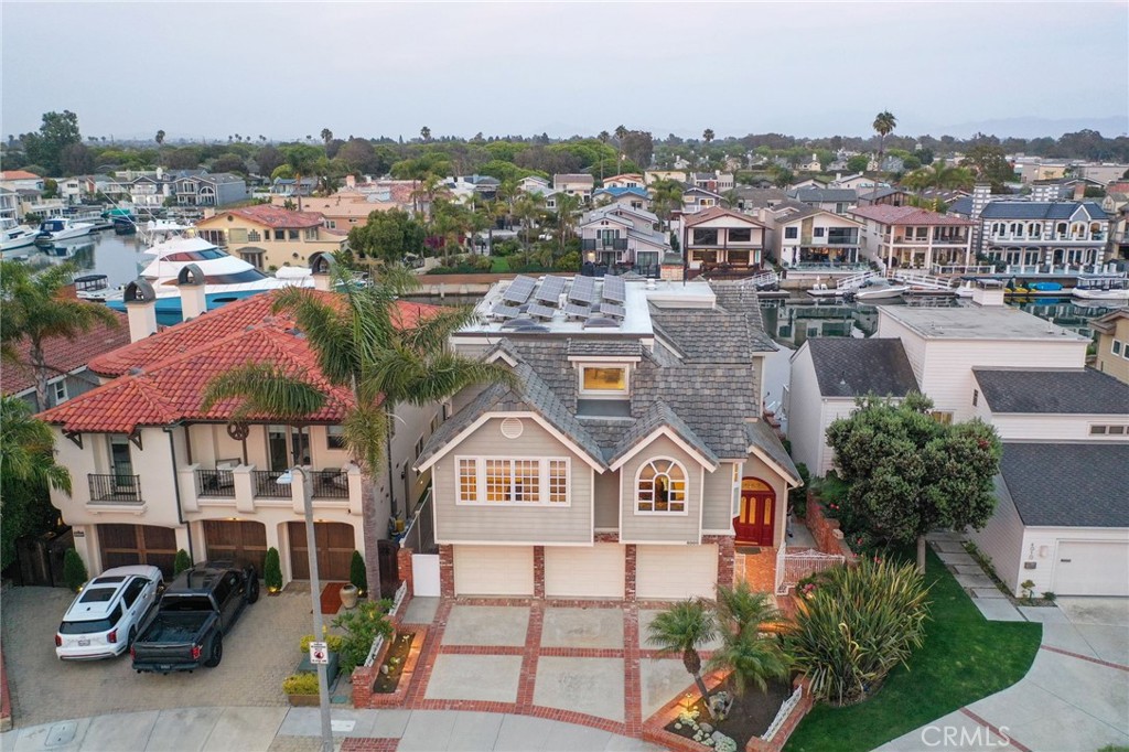 Oxnard, California, 93035, United States, 4 Bedrooms Bedrooms, ,3 BathroomsBathrooms,Residential,For Sale,1980111