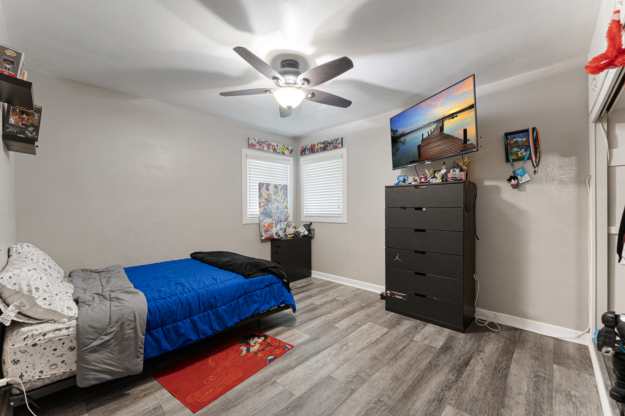 Fontana, California, 92335, United States, 3 Bedrooms Bedrooms, ,1 BathroomBathrooms,Residential,For Sale,1983646