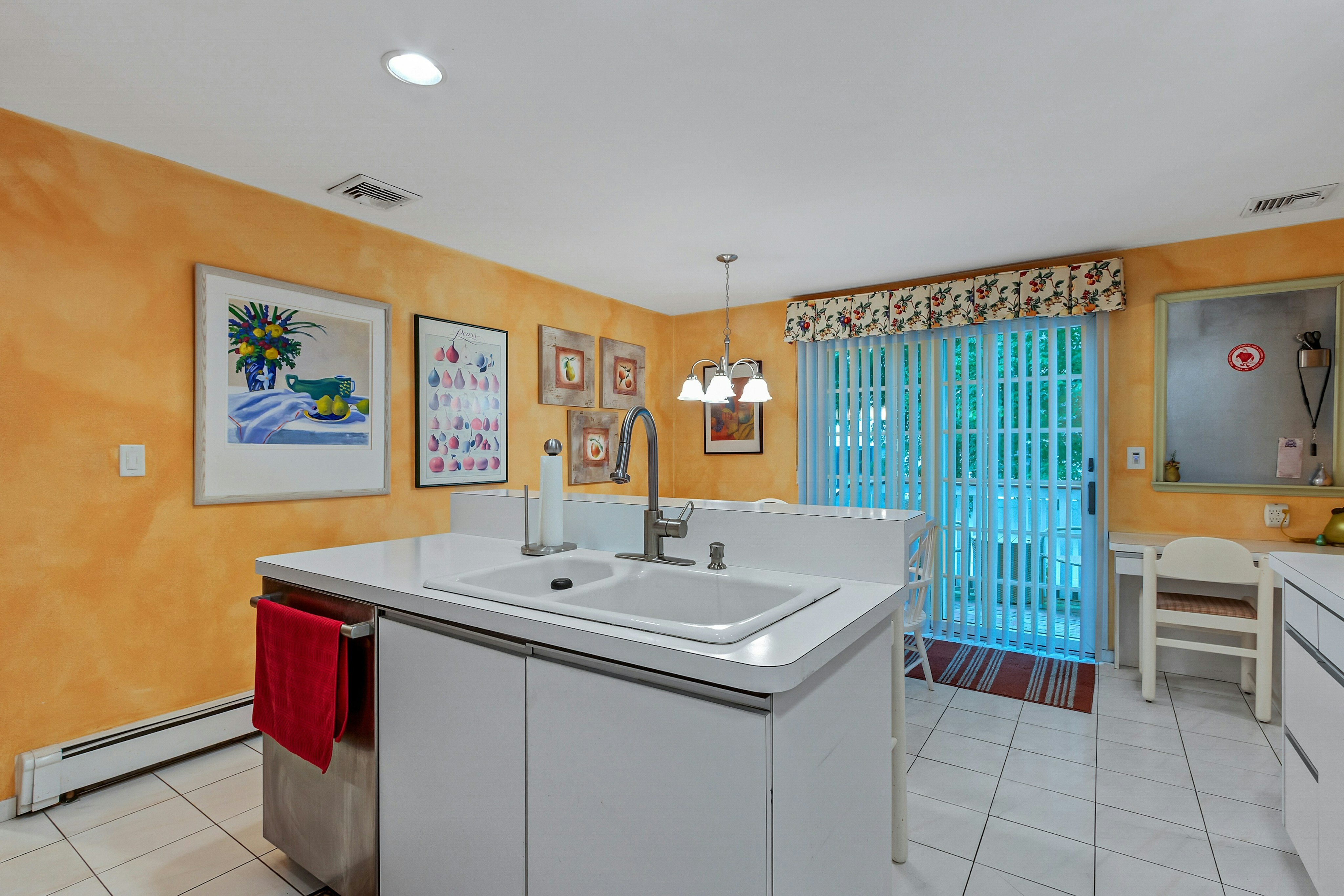  15 Colonial Road, Tenafly, NJ 07670 - 物件實景