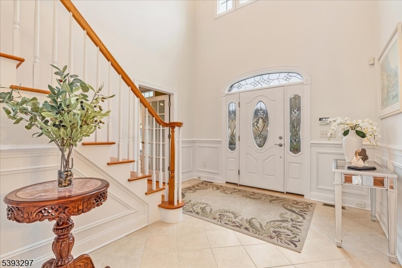 Edison Twp., New Jersey, 08820, United States, 5 Bedrooms Bedrooms, ,4 BathroomsBathrooms,Residential,For Sale,1989591