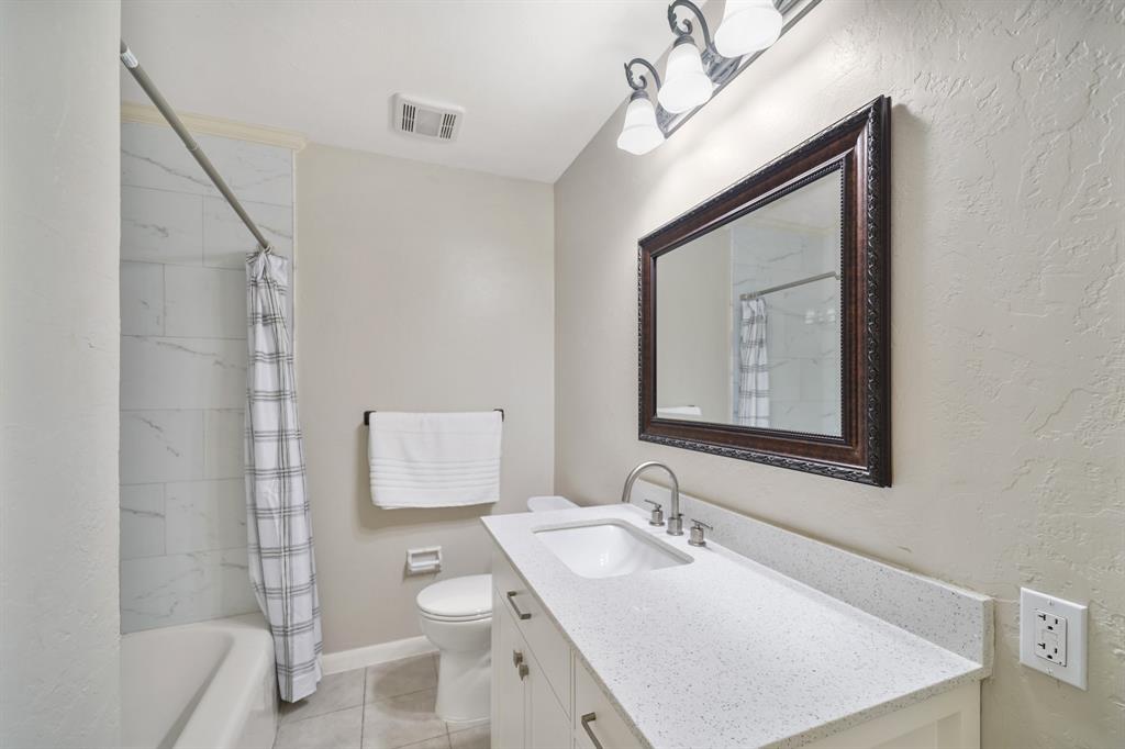 Houston, Texas, 77096, United States, 3 Bedrooms Bedrooms, ,3 BathroomsBathrooms,Residential,For Sale,1857598