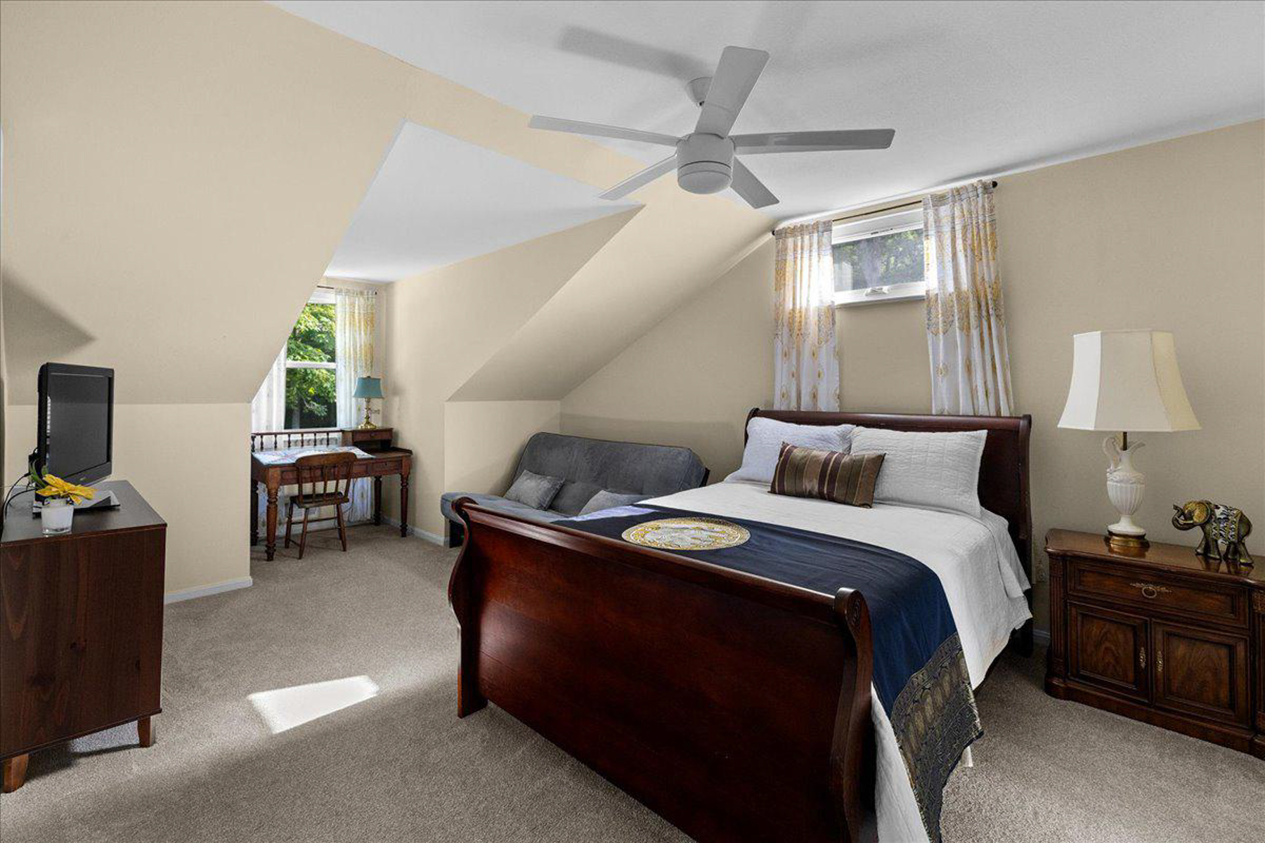  8374 Elway Lane, Warrenton, VA, 20186 - 物件實景