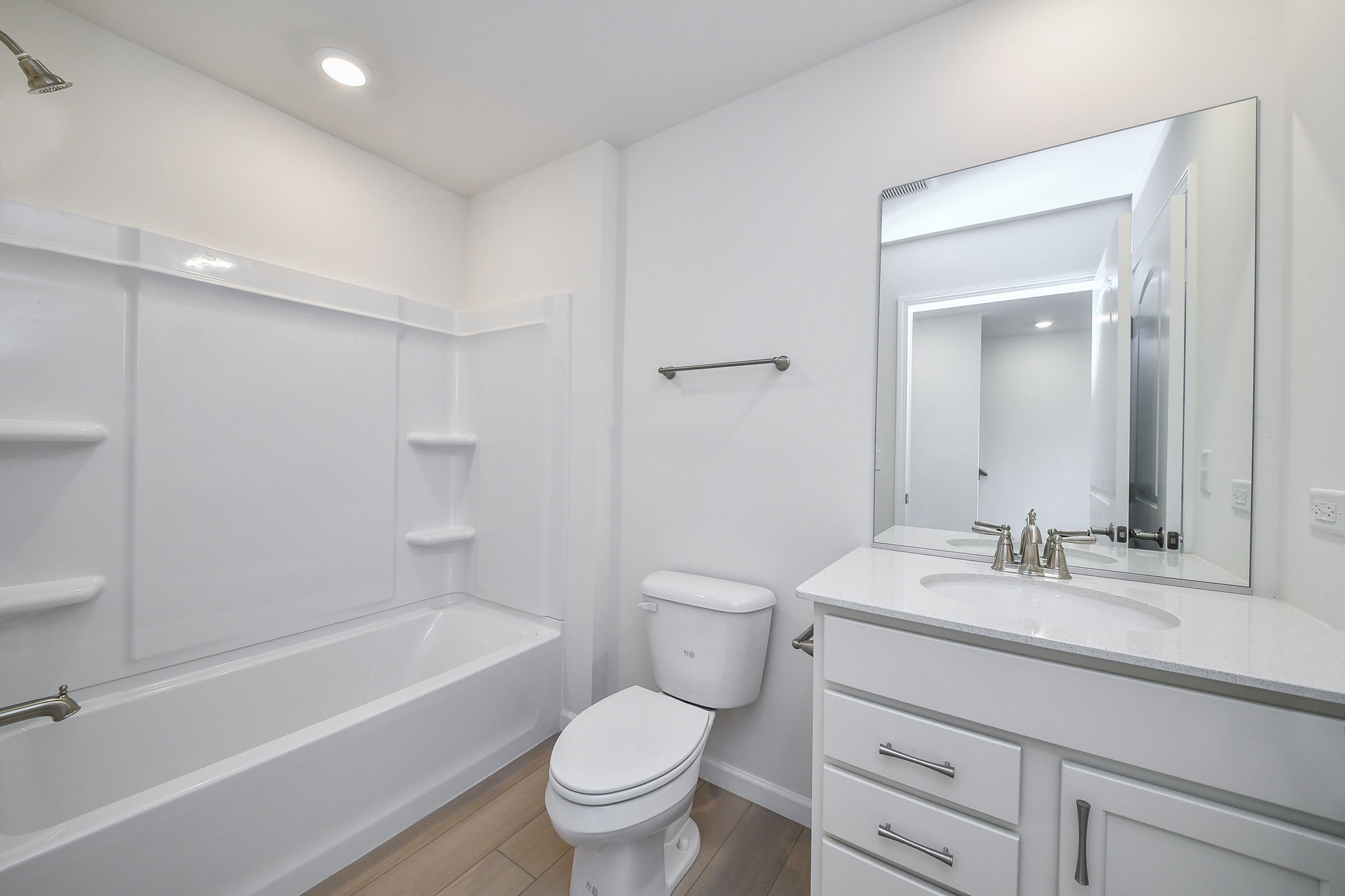  An Enclave of Only 65 New Construction Homes in the Heart of Naperville - 物件實景