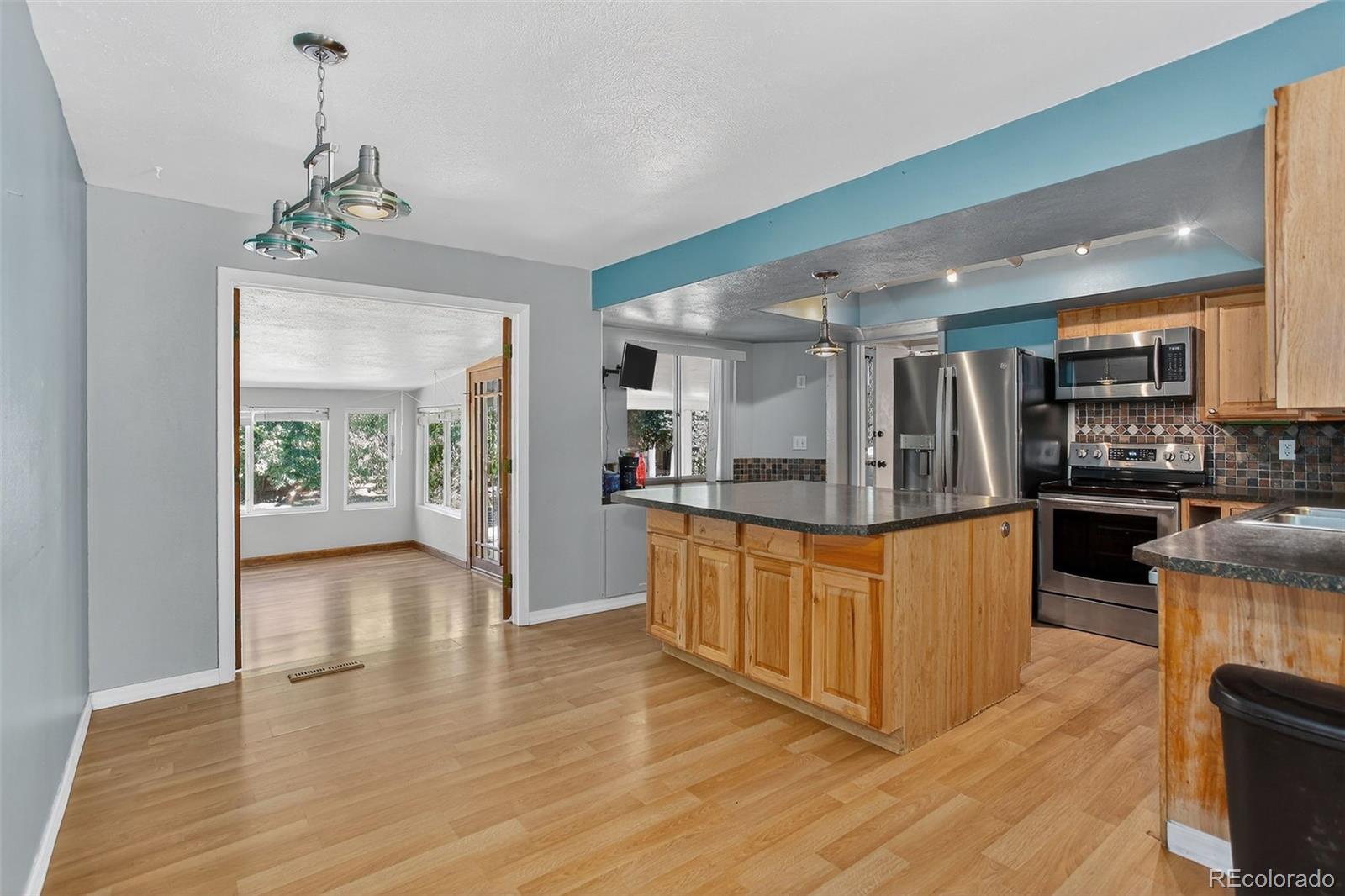 Arvada, Colorado, 80003, United States, 5 Bedrooms Bedrooms, ,1 BathroomBathrooms,Residential,For Sale,1956367