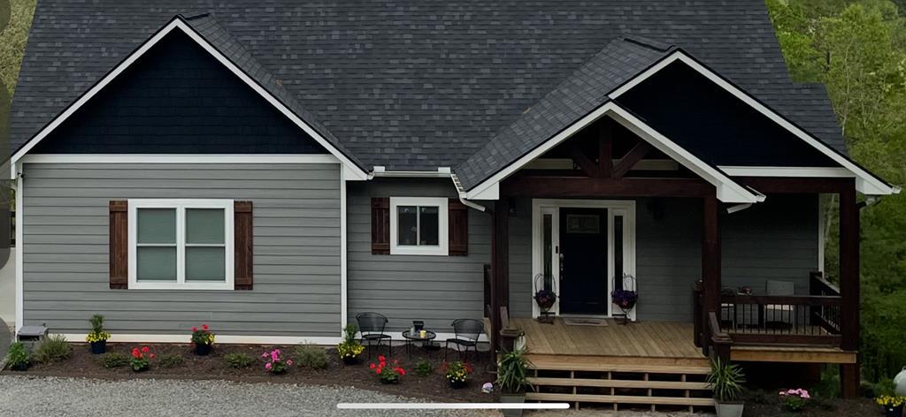 Blue Ridge, Georgia, 30513, United States, 4 Bedrooms Bedrooms, ,3 BathroomsBathrooms,Residential,For Sale,1919081