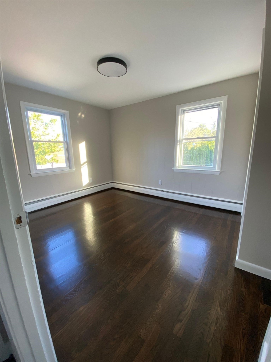Revere, Massachusetts, 02151, United States, 6 Bedrooms Bedrooms, ,3 BathroomsBathrooms,Residential,For Sale,1898078