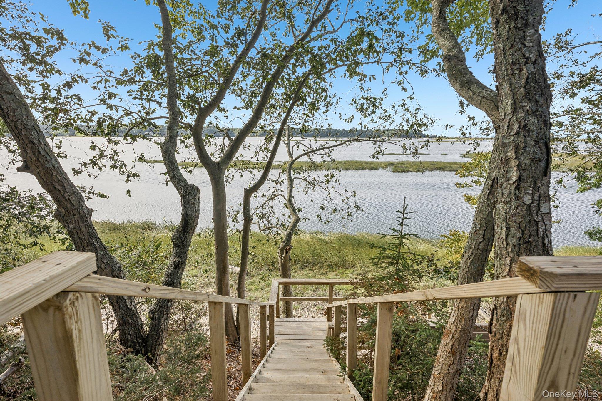  89 Harbor Road, Head Of The Harbor, NY 11780 - 物件實景