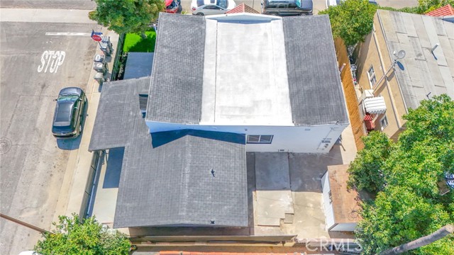 Los Angeles, California, 90001, United States, 4 Bedrooms Bedrooms, ,Residential,For Sale,1928071