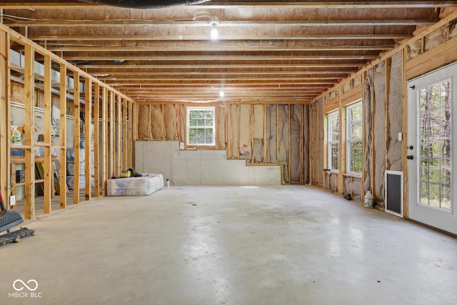 Nashville, Indiana, 47448, United States, 4 Bedrooms Bedrooms, ,3 BathroomsBathrooms,Residential,For Sale,2033117