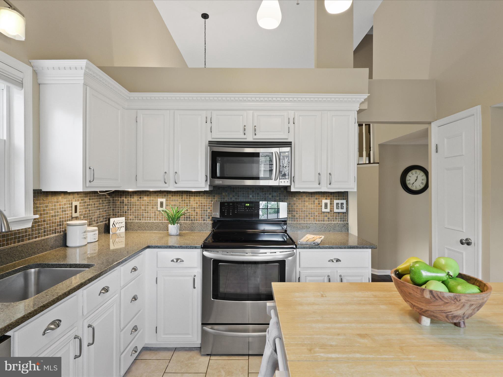 Herndon, Virginia, 20171, United States, 3 Bedrooms Bedrooms, ,3 BathroomsBathrooms,Residential,For Sale,1938418
