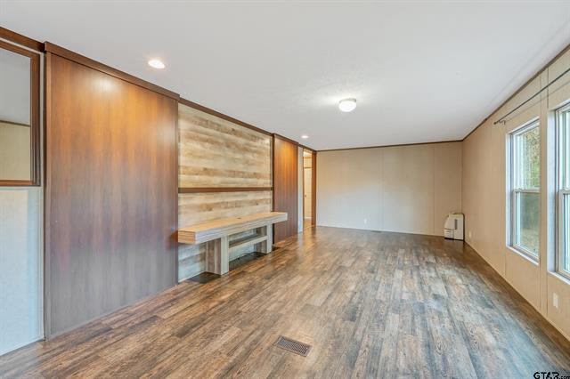 Winona, Texas, 75792, United States, 4 Bedrooms Bedrooms, ,3 BathroomsBathrooms,Residential,For Sale,1996404