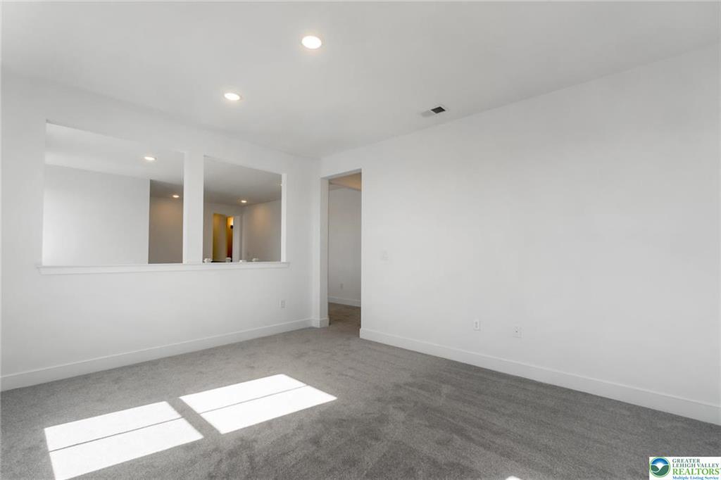 Bethlehem, Pennsylvania, 18017, United States, 6 Bedrooms Bedrooms, ,6 BathroomsBathrooms,Residential,For Sale,1975535