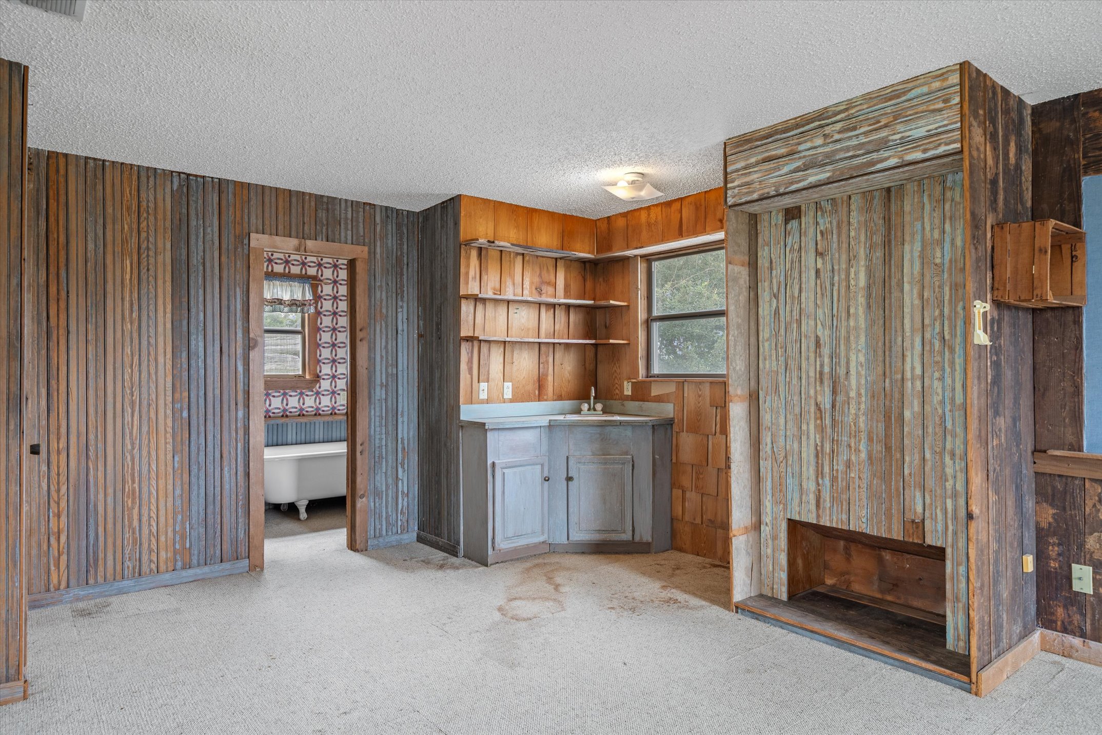 Wills Point, Texas, 75169, United States, 4 Bedrooms Bedrooms, ,3 BathroomsBathrooms,Residential,For Sale,1979230