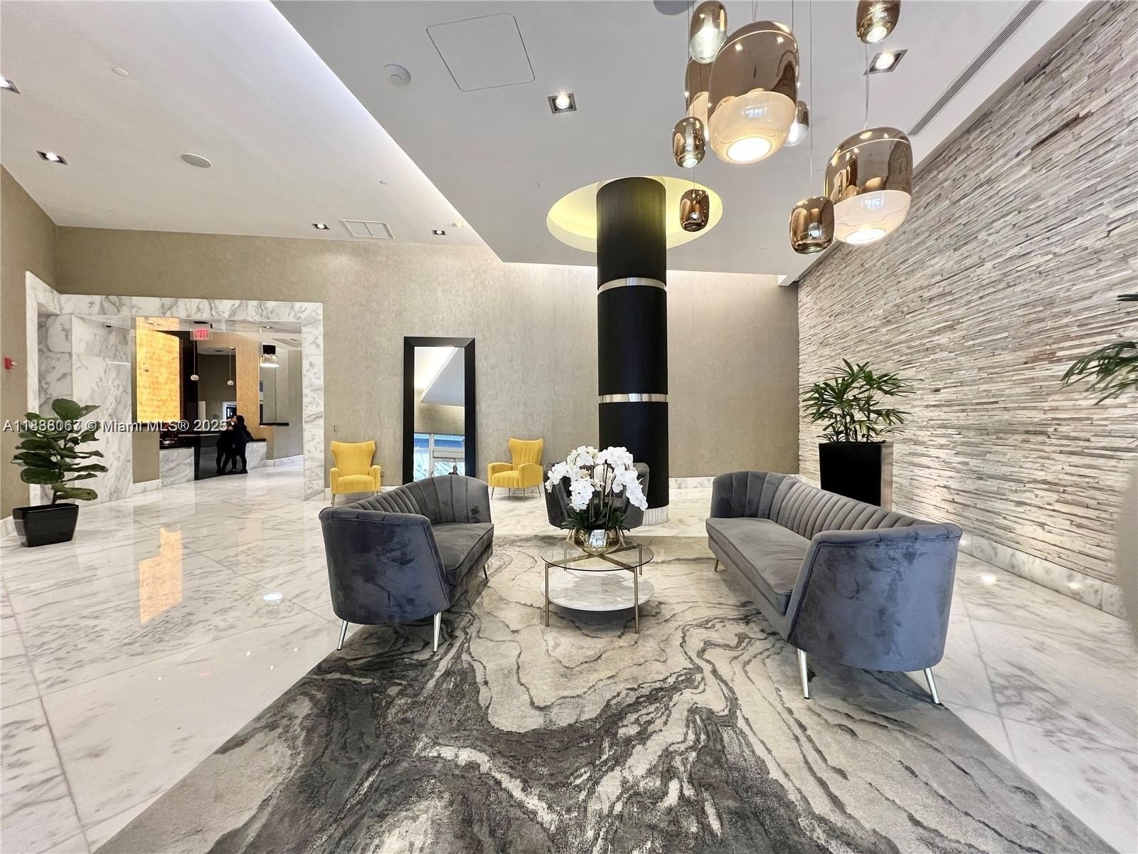 Miami, Florida, 33130, United States, 2 Bedrooms Bedrooms, ,2 BathroomsBathrooms,Residential,For Sale,1936974