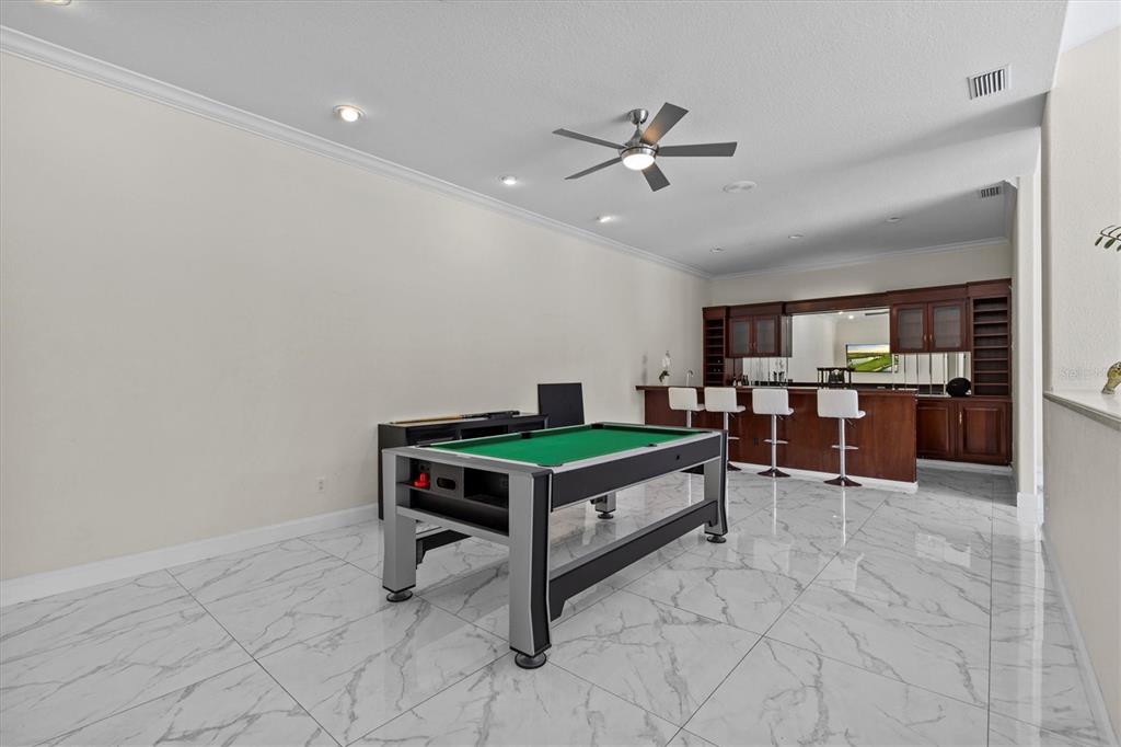 Tarpon Springs, Florida, 34689, United States, 5 Bedrooms Bedrooms, ,4 BathroomsBathrooms,Residential,For Sale,1901720