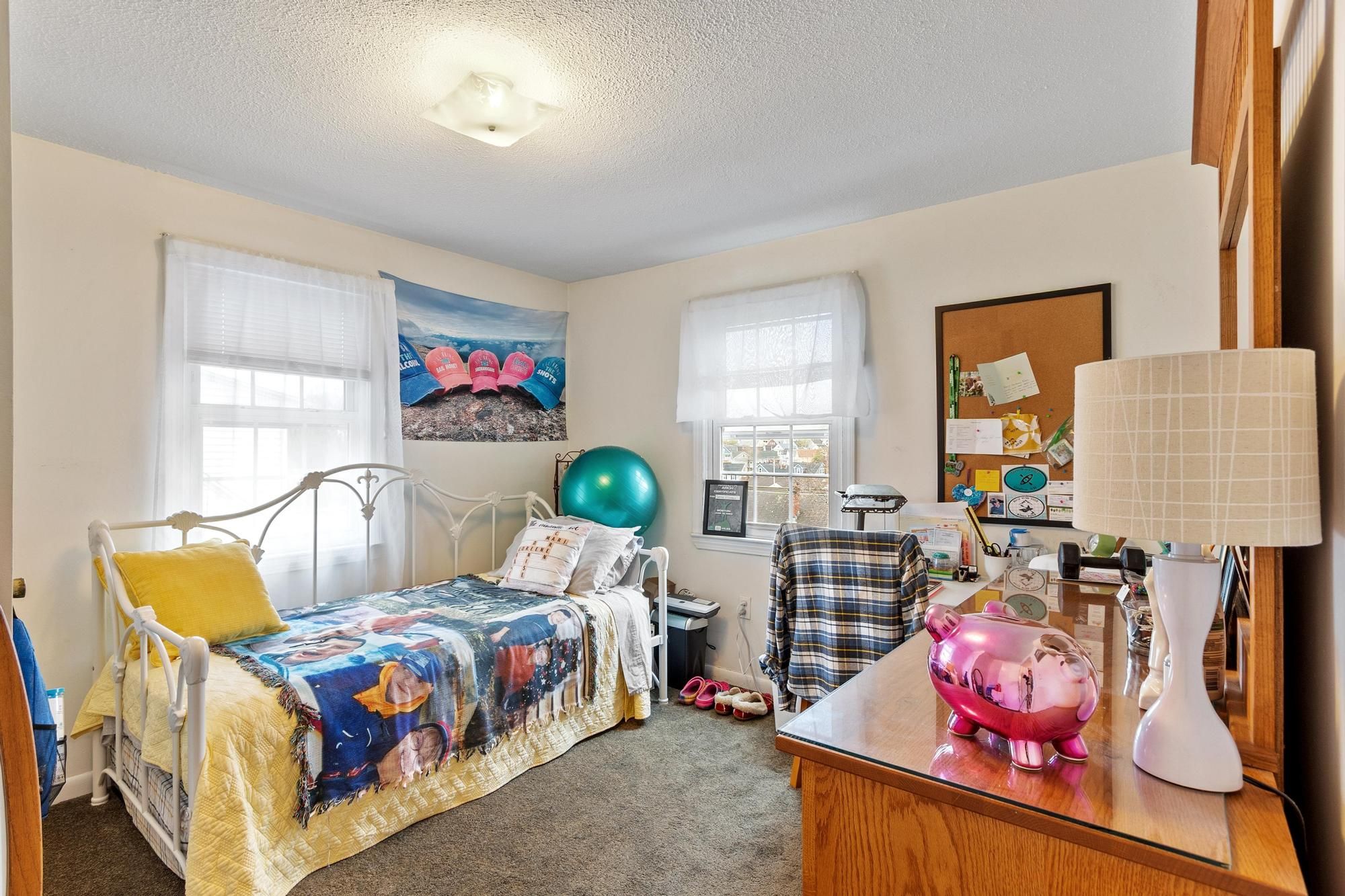  74 Harlem St, Lowell, MA, 01854 - 物件實景