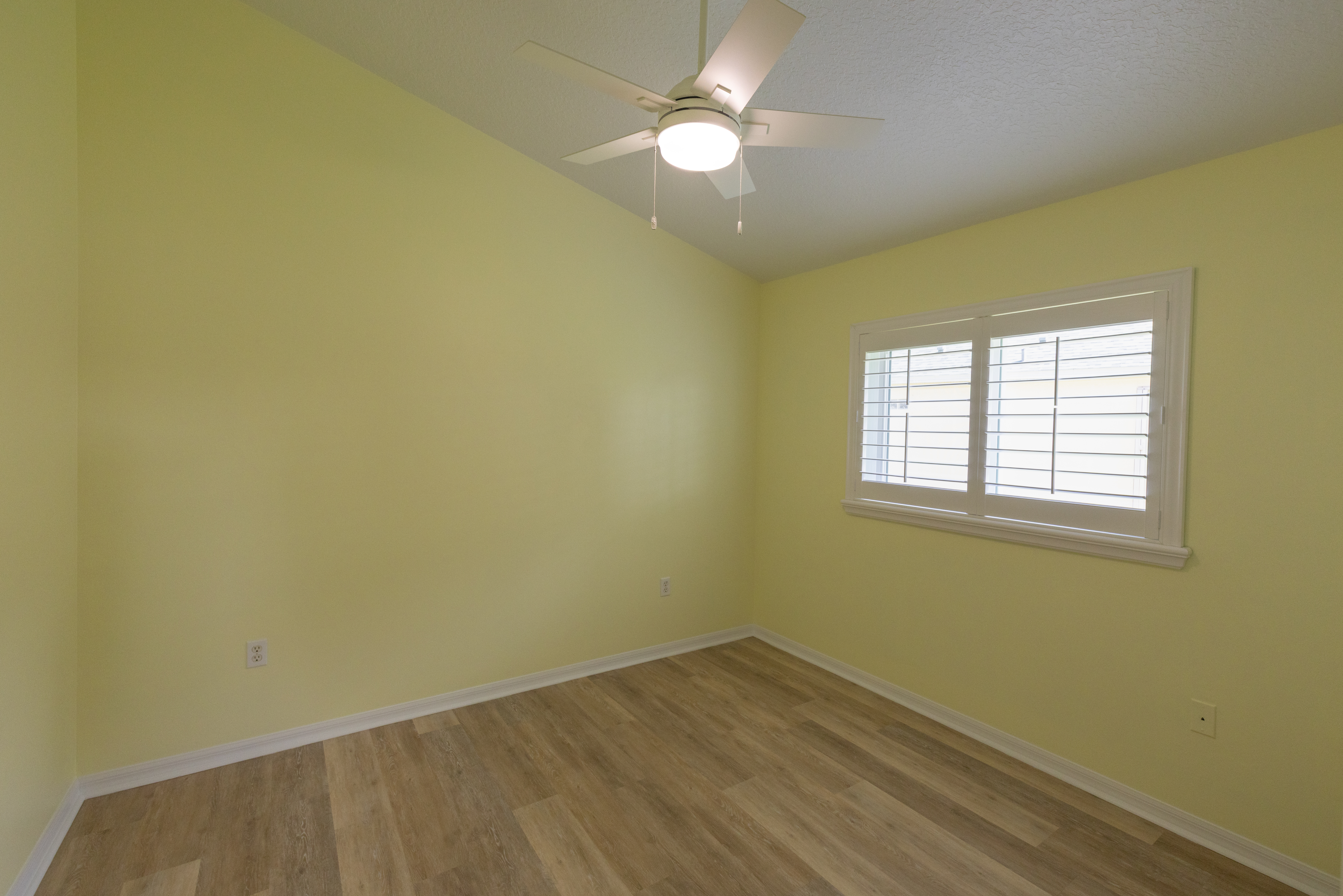  681 Indian Oaks Drive, Melbourne, FL, 32901 - 物件實景