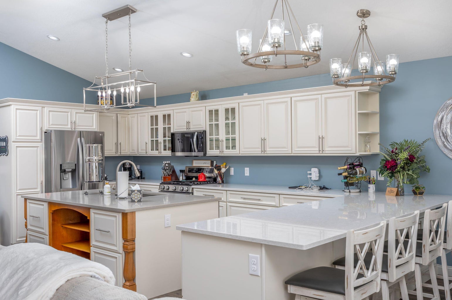 Canadian Lakes, Michigan, 49346, United States, 4 Bedrooms Bedrooms, ,3 BathroomsBathrooms,Residential,For Sale,1976401