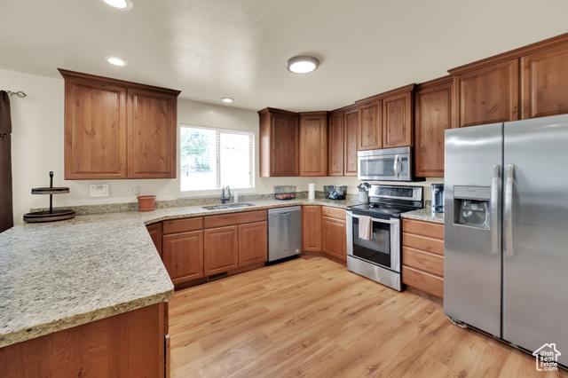 Eagle Mountain, Utah, 84005, United States, 7 Bedrooms Bedrooms, ,4 BathroomsBathrooms,Residential,For Sale,1903027