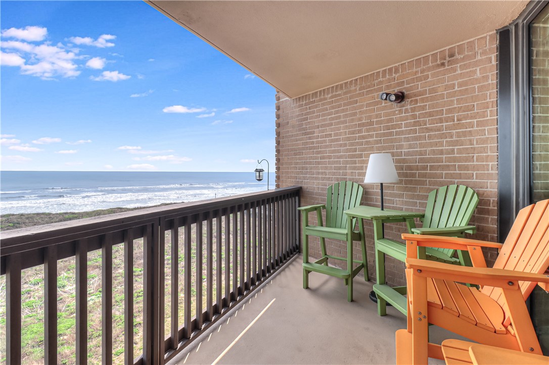 Port Aransas, Texas, 78373, United States, 3 Bedrooms Bedrooms, ,3 BathroomsBathrooms,Residential,For Sale,1759427