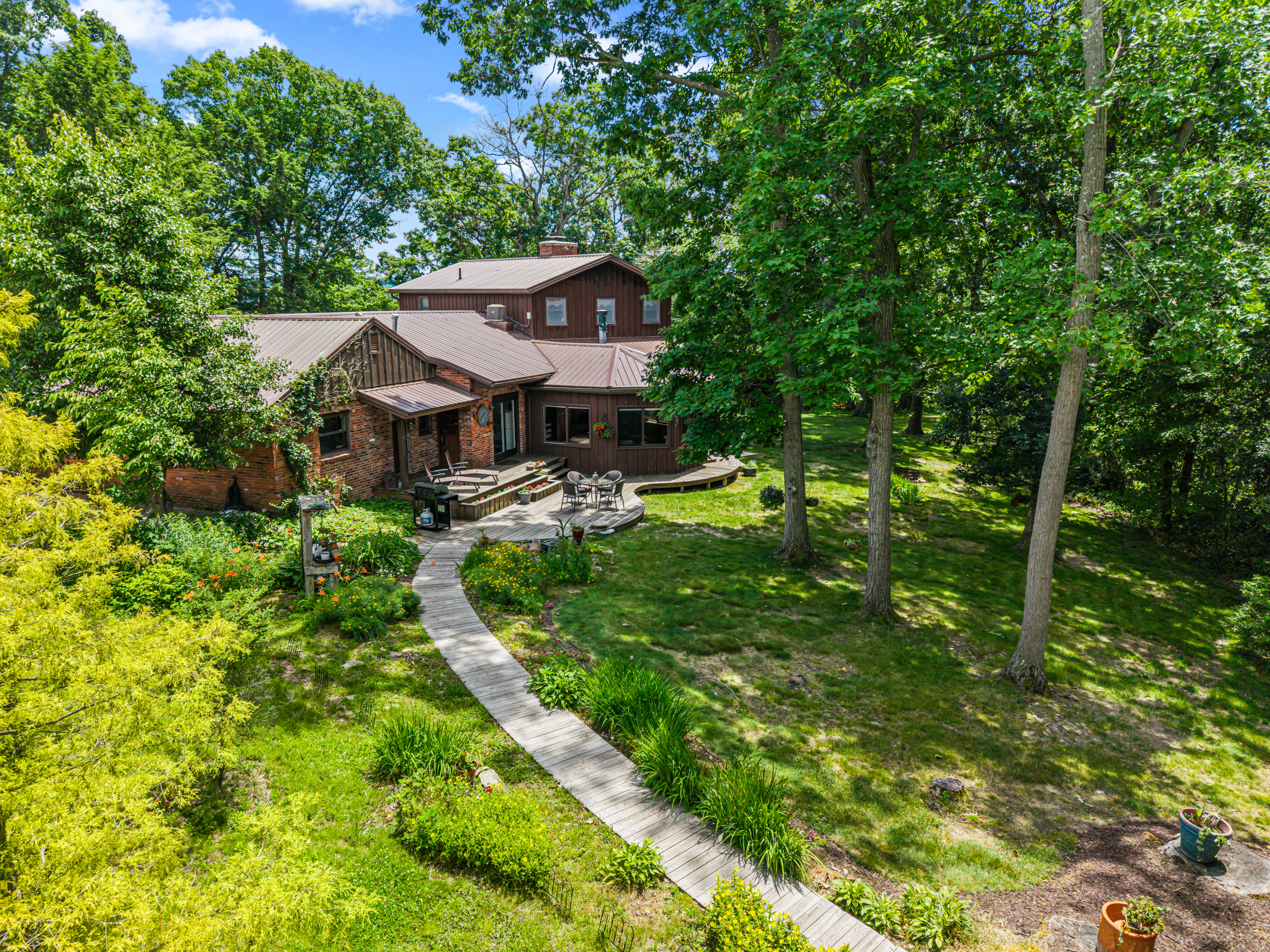  2411 James Street, Hopewell, PA 15001 - 物件實景