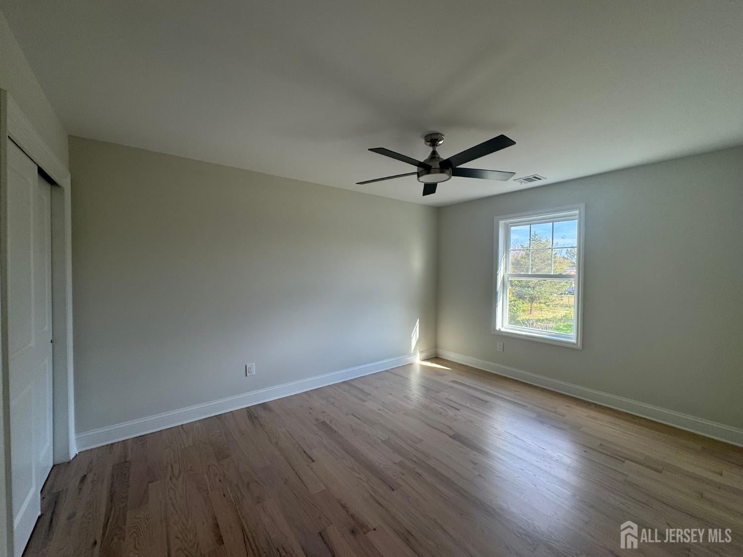 Sayreville, New Jersey, 08857, United States, 4 Bedrooms Bedrooms, ,3 BathroomsBathrooms,Residential,For Sale,1981963