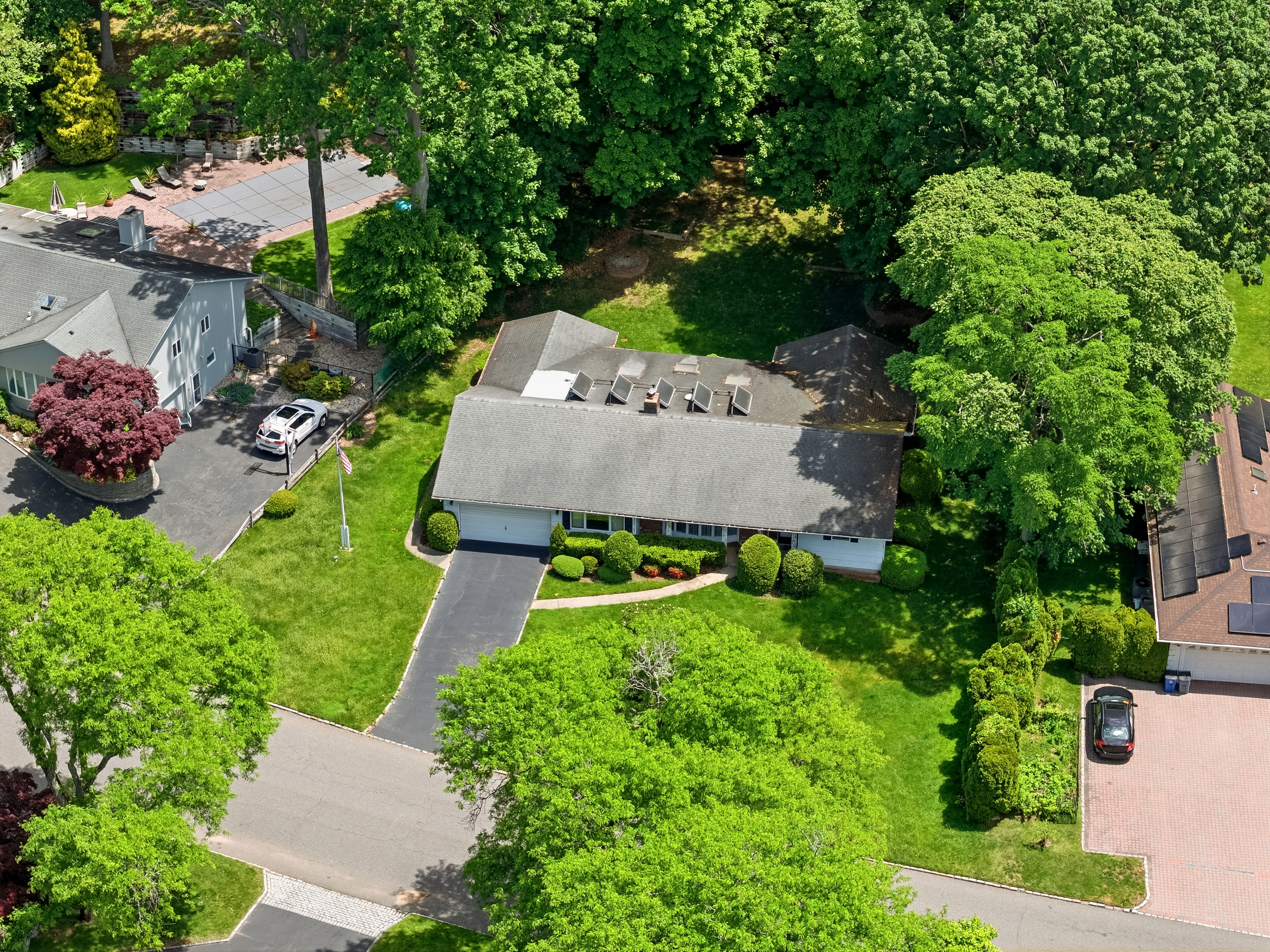 75 Mimosa Drive, East Hills, NY, 11576 - 物件實景
