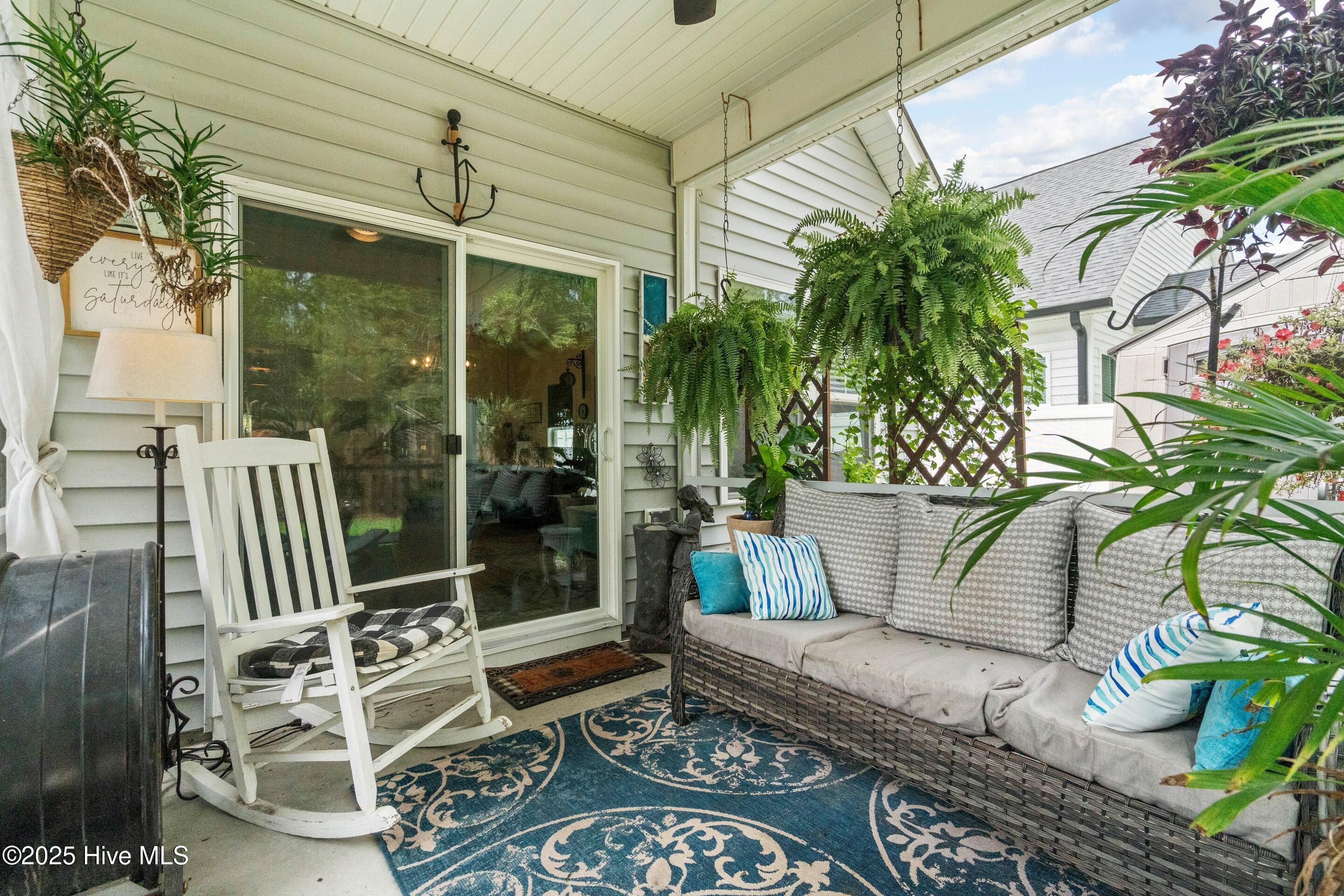 Southport, North Carolina, 28461, United States, 3 Bedrooms Bedrooms, ,2 BathroomsBathrooms,Residential,For Sale,1925242