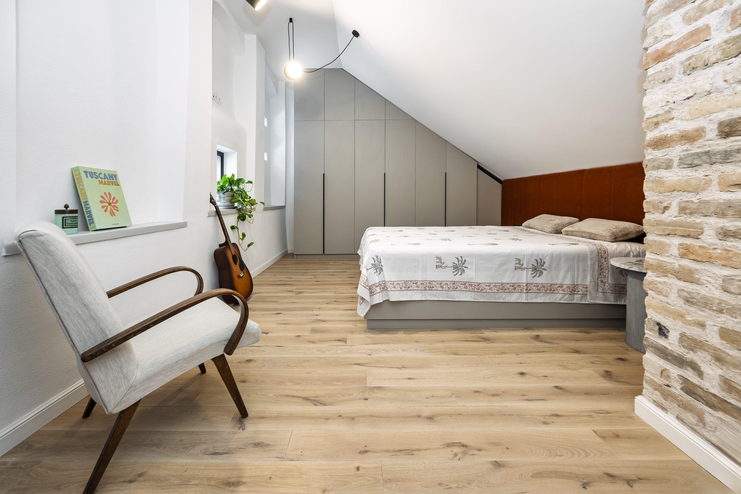  A Timeless Top-Floor Residence in the Heart of Vilnius Old Town - 物件實景