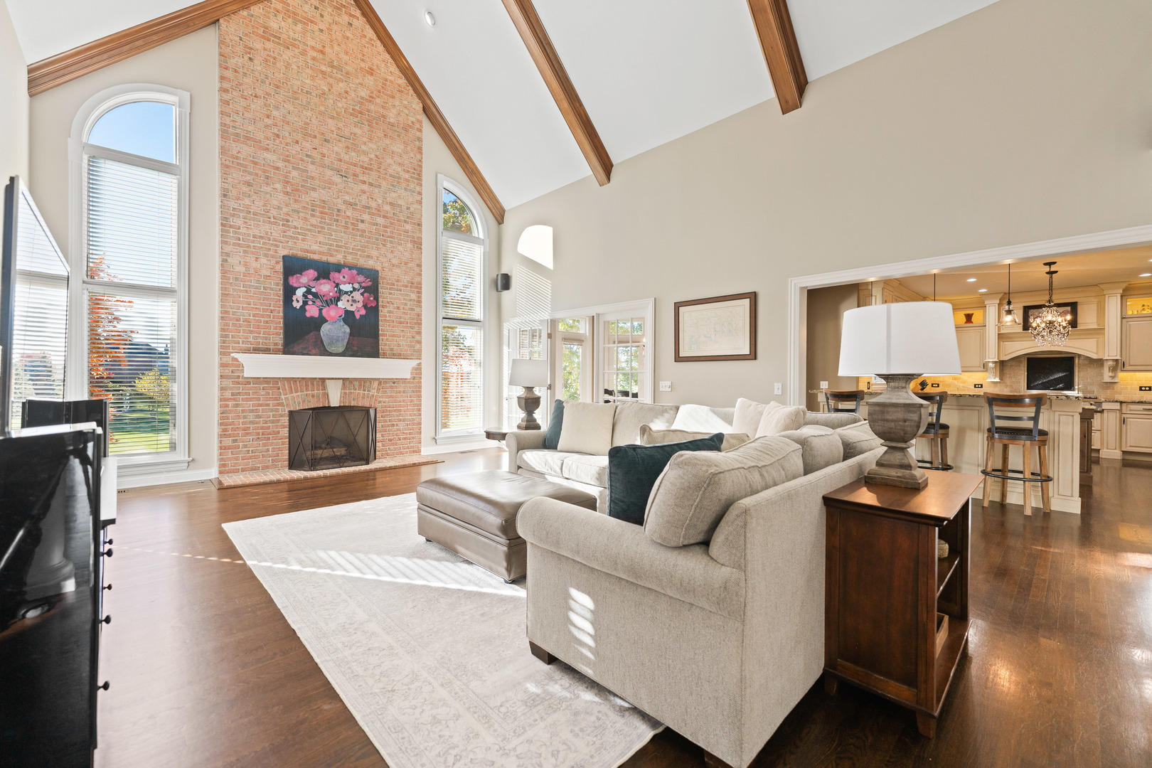 St. Charles, Illinois, 60175, United States, 5 Bedrooms Bedrooms, ,5 BathroomsBathrooms,Residential,For Sale,1989191