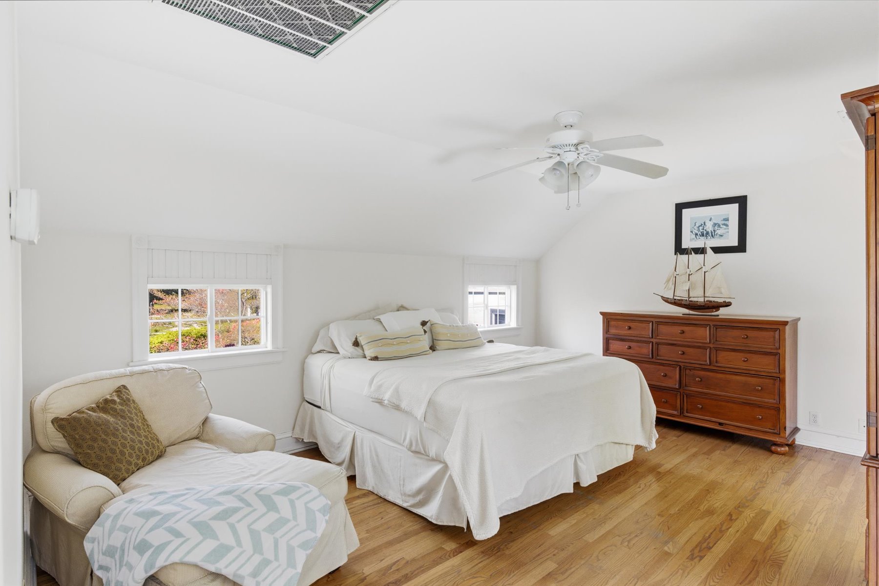  517 Montauk Highway, East Quogue, NY 11942 - 物件實景