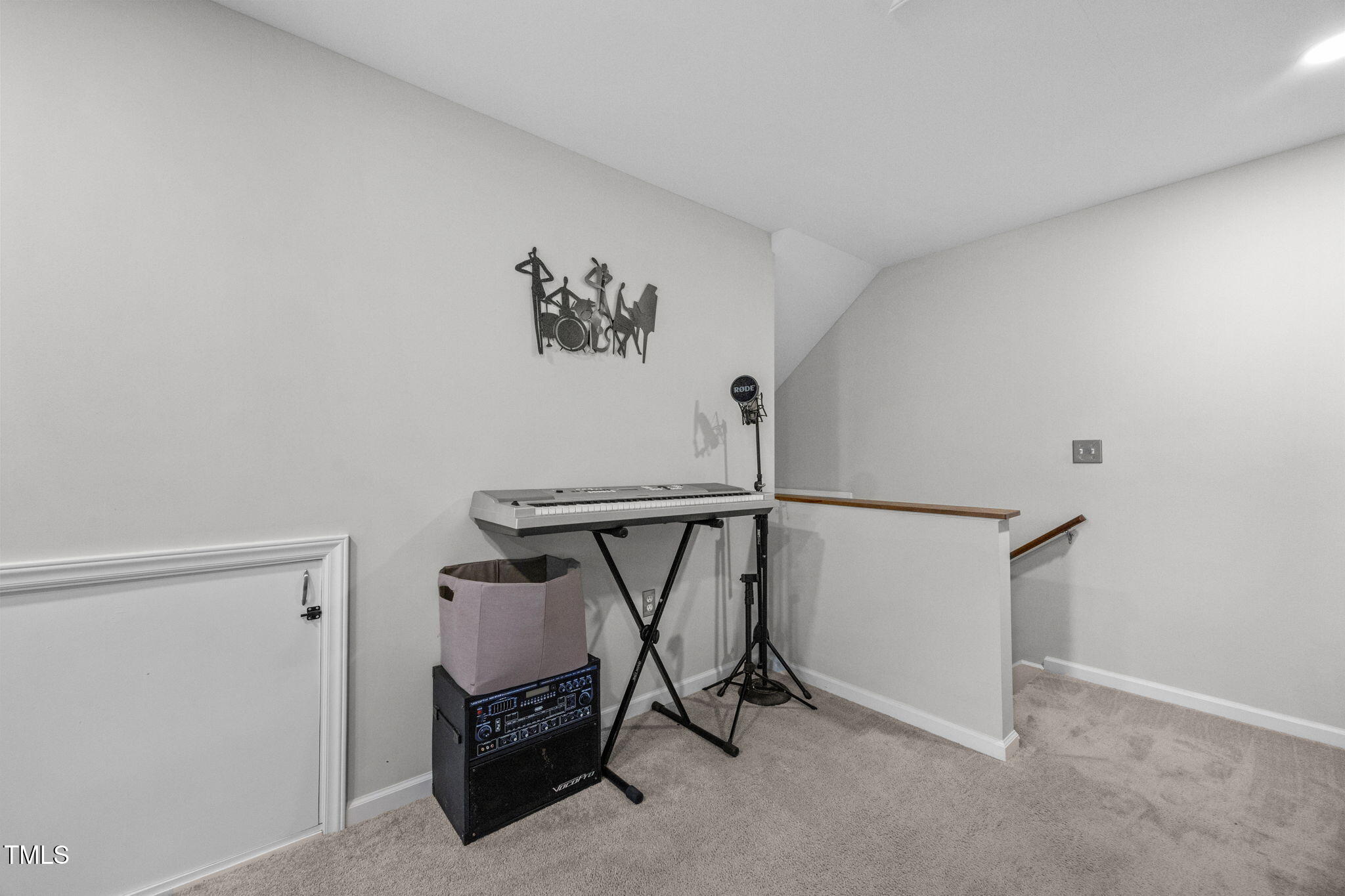 Raleigh, North Carolina, 27612, United States, 3 Bedrooms Bedrooms, ,3 BathroomsBathrooms,Residential,For Sale,1942260