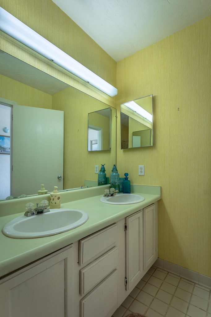 Saint George Island, Florida, 32328, United States, 2 Bedrooms Bedrooms, ,3 BathroomsBathrooms,Residential,For Sale,1904518