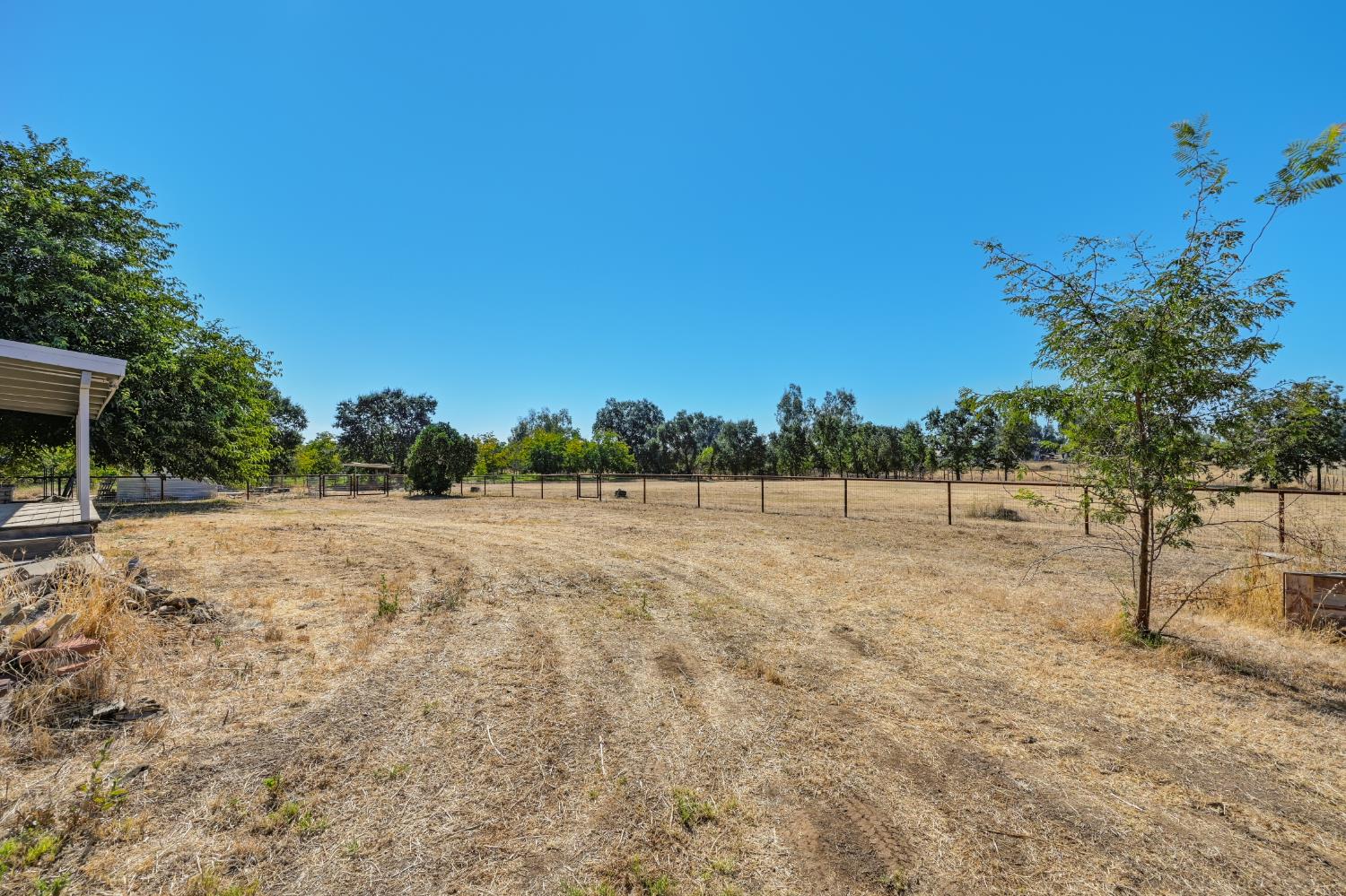 Biggs, California, 95917, United States, 3 Bedrooms Bedrooms, ,2 BathroomsBathrooms,Residential,For Sale,1933652