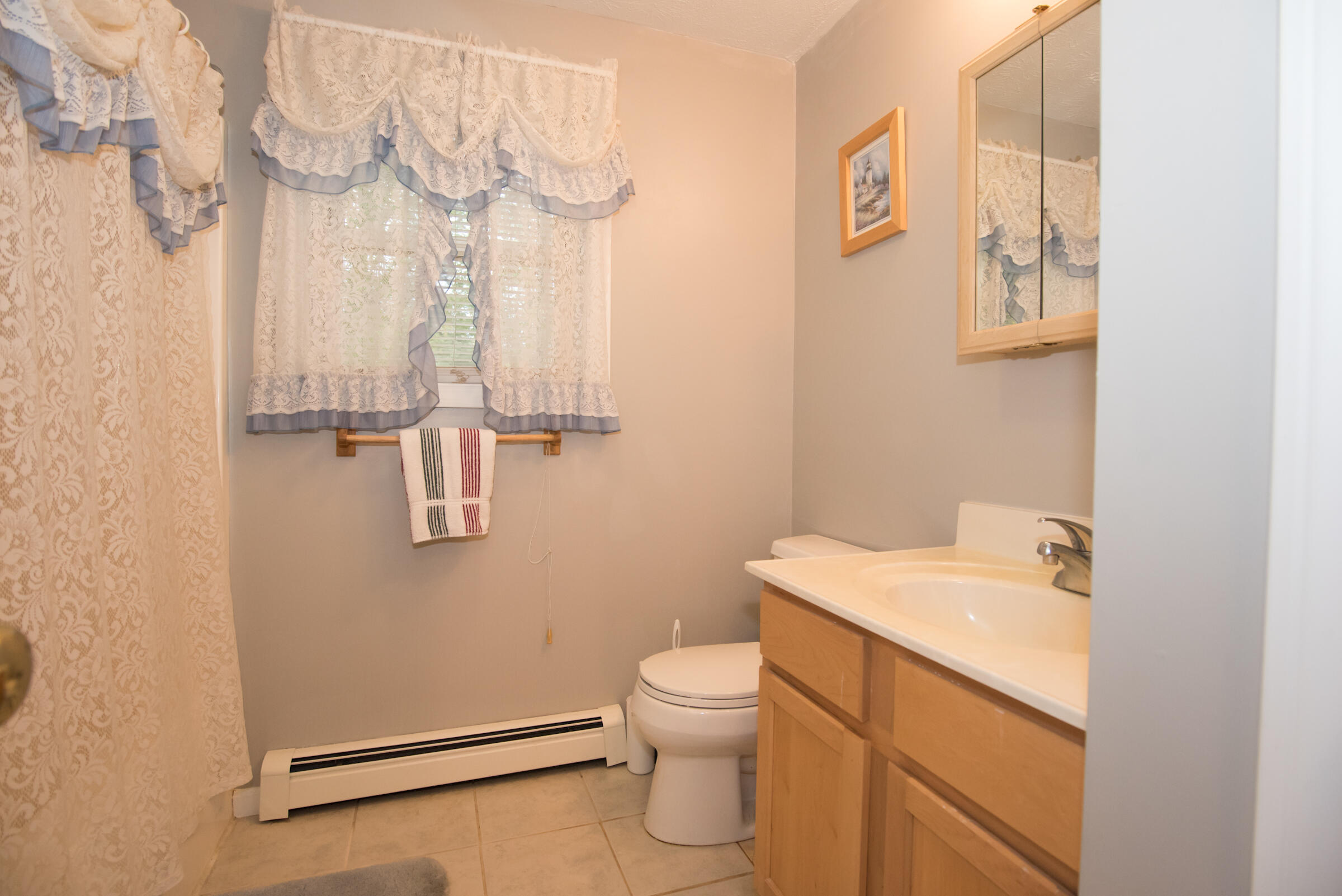 Gorham, Maine, 04038, United States, 3 Bedrooms Bedrooms, ,2 BathroomsBathrooms,Residential,For Sale,1965072