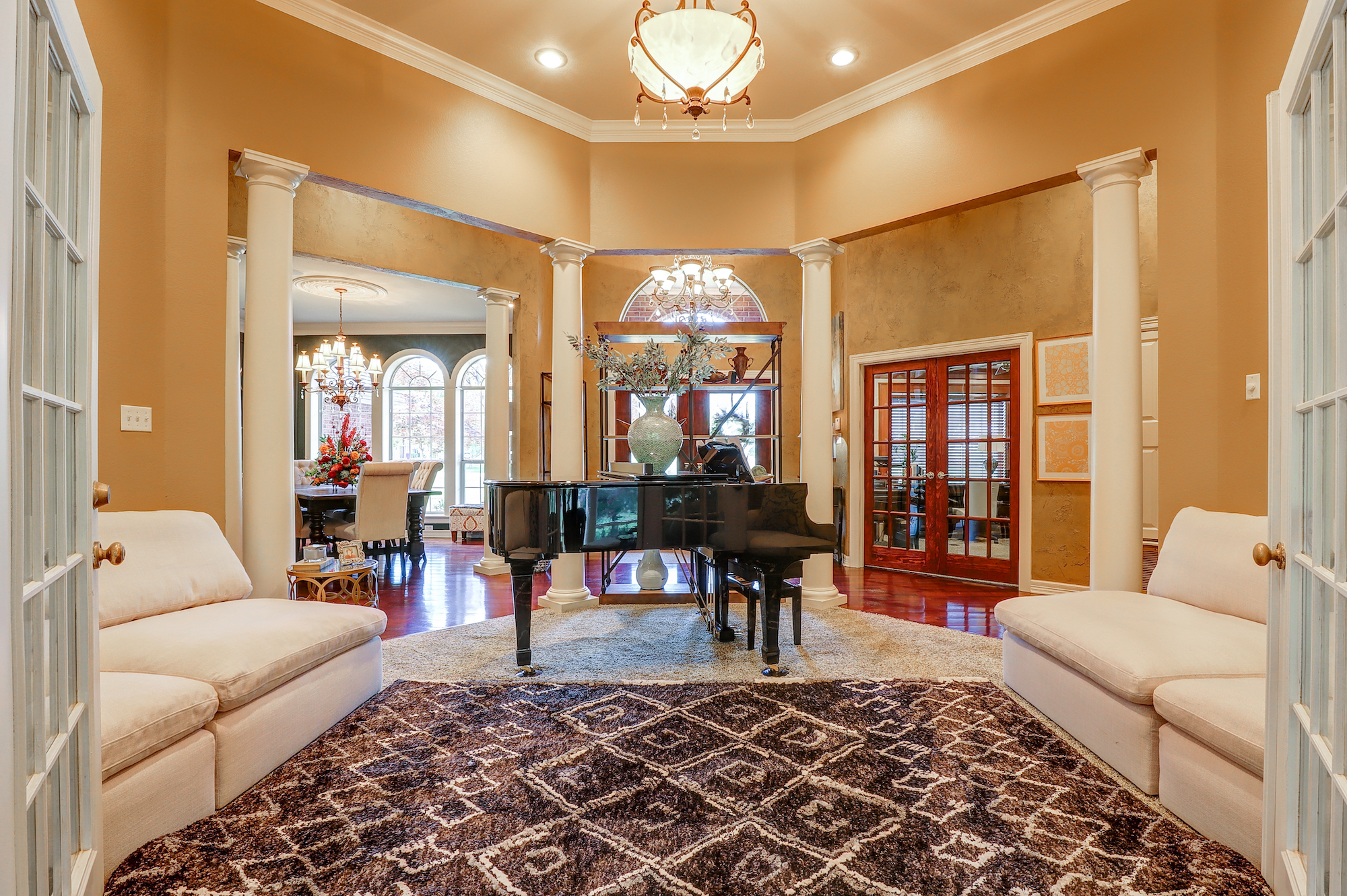 Texarkana, Texas, 75503, United States, 4 Bedrooms Bedrooms, ,4 BathroomsBathrooms,Residential,For Sale,1976684