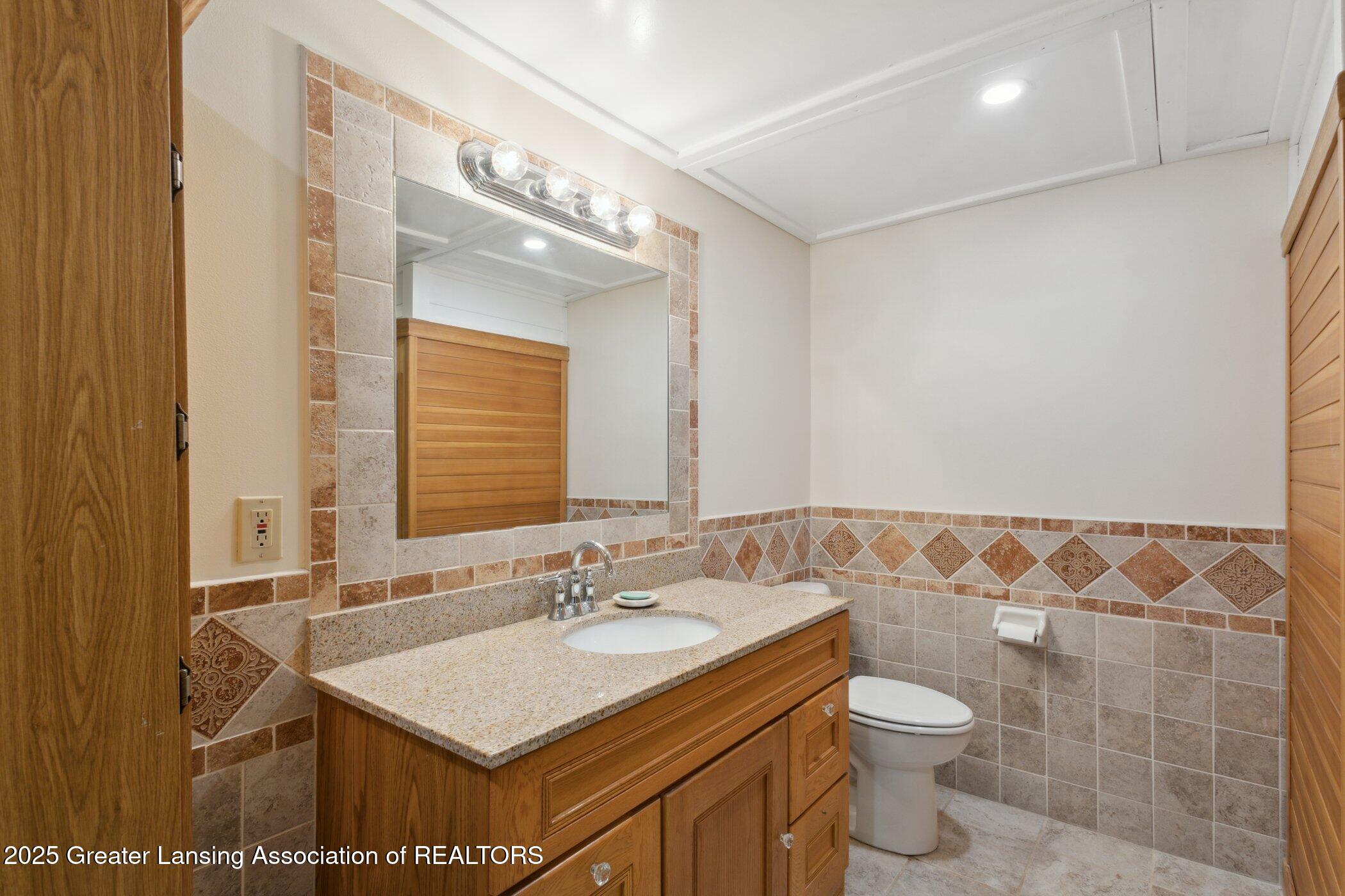 DeWitt, Michigan, 48820, United States, 4 Bedrooms Bedrooms, ,4 BathroomsBathrooms,Residential,For Sale,1911452