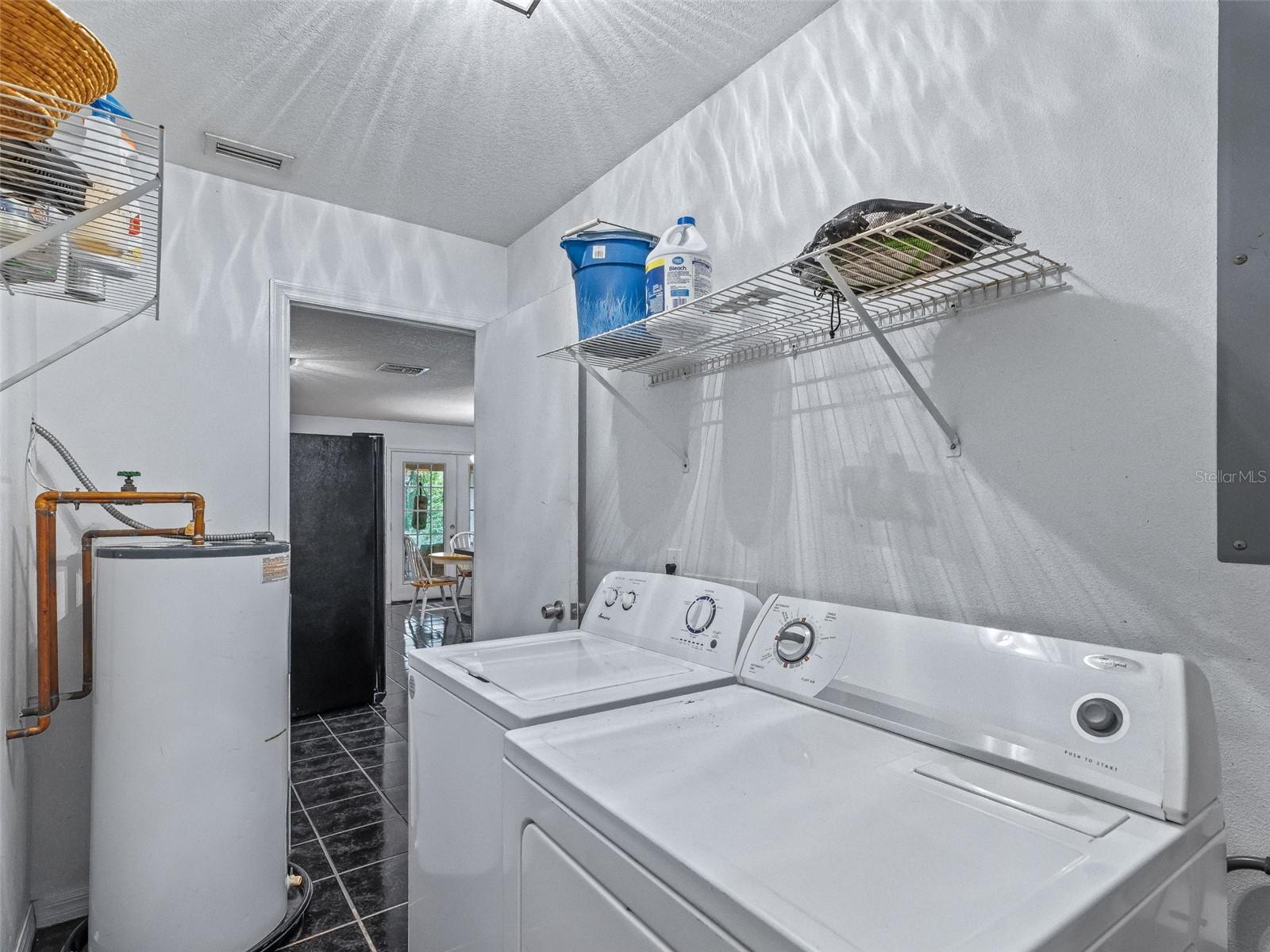 Bushnell, Florida, 33513, United States, 2 Bedrooms Bedrooms, ,2 BathroomsBathrooms,Residential,For Sale,1927706
