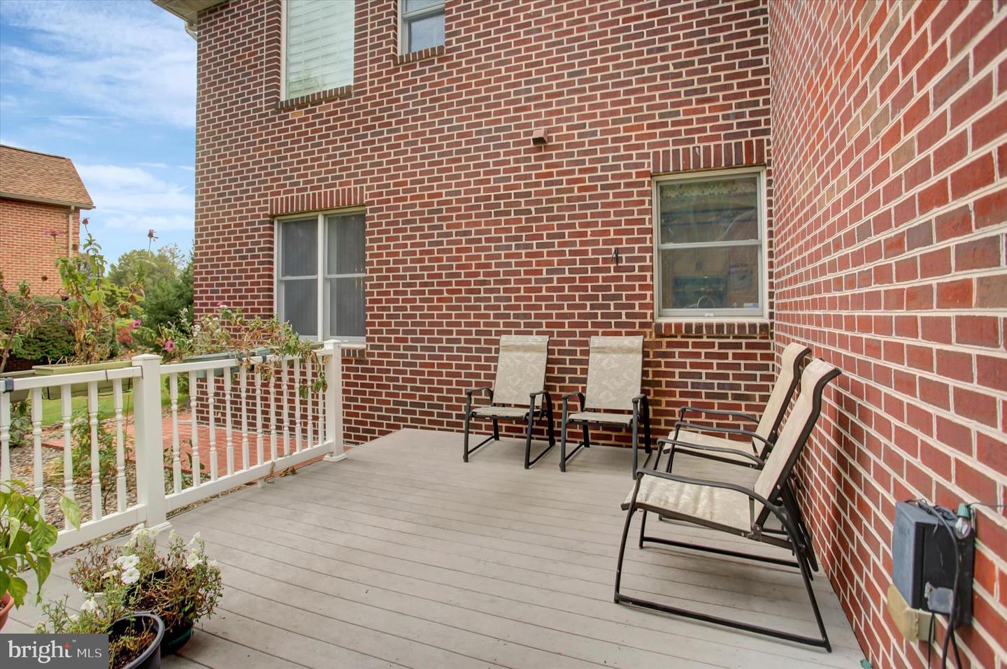 Chambersburg, Pennsylvania, 17202, United States, 5 Bedrooms Bedrooms, ,6 BathroomsBathrooms,Residential,For Sale,1989609