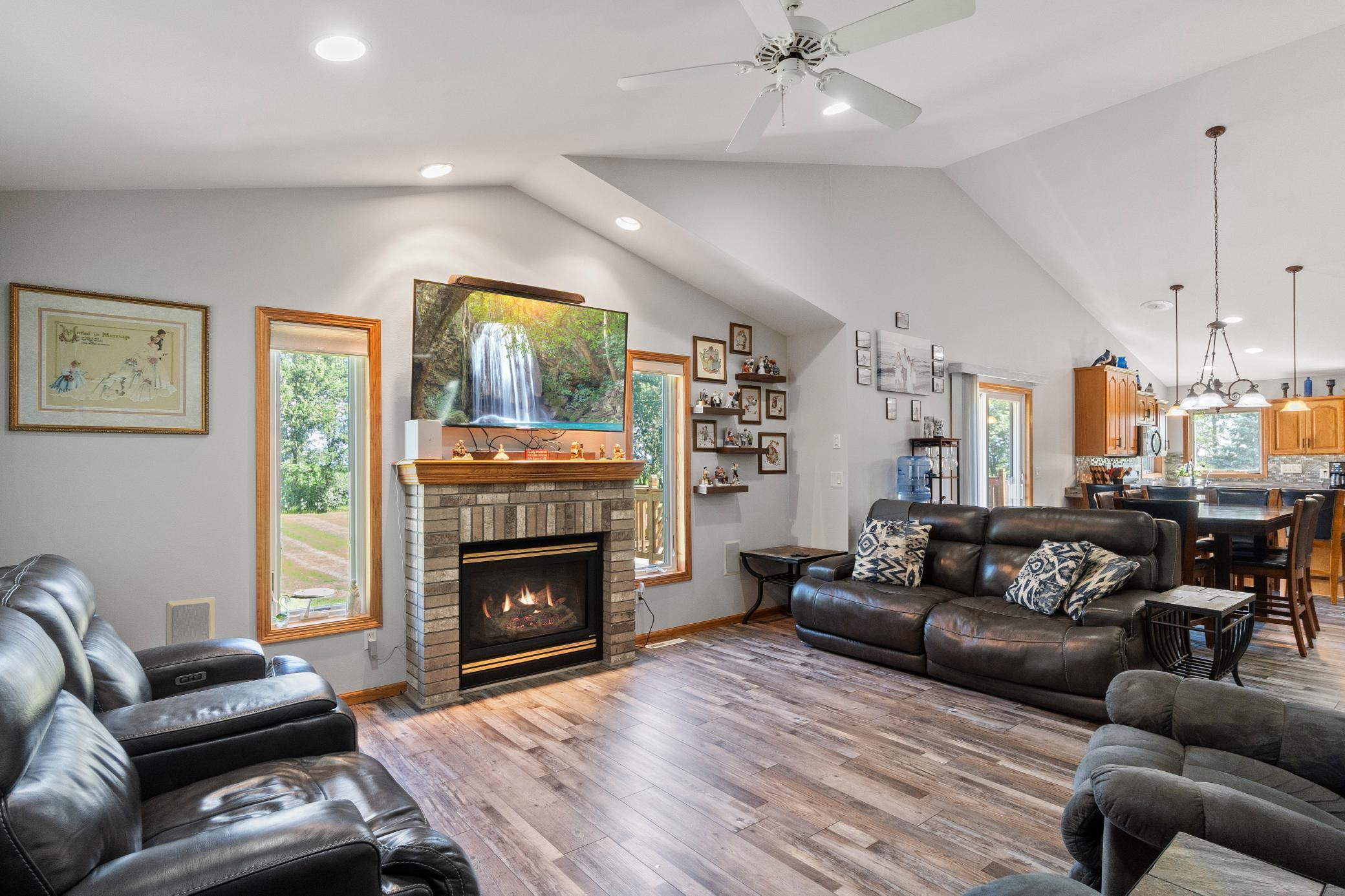 Elbow Lake, Minnesota, 56531, United States, 3 Bedrooms Bedrooms, ,2 BathroomsBathrooms,Residential,For Sale,1897699
