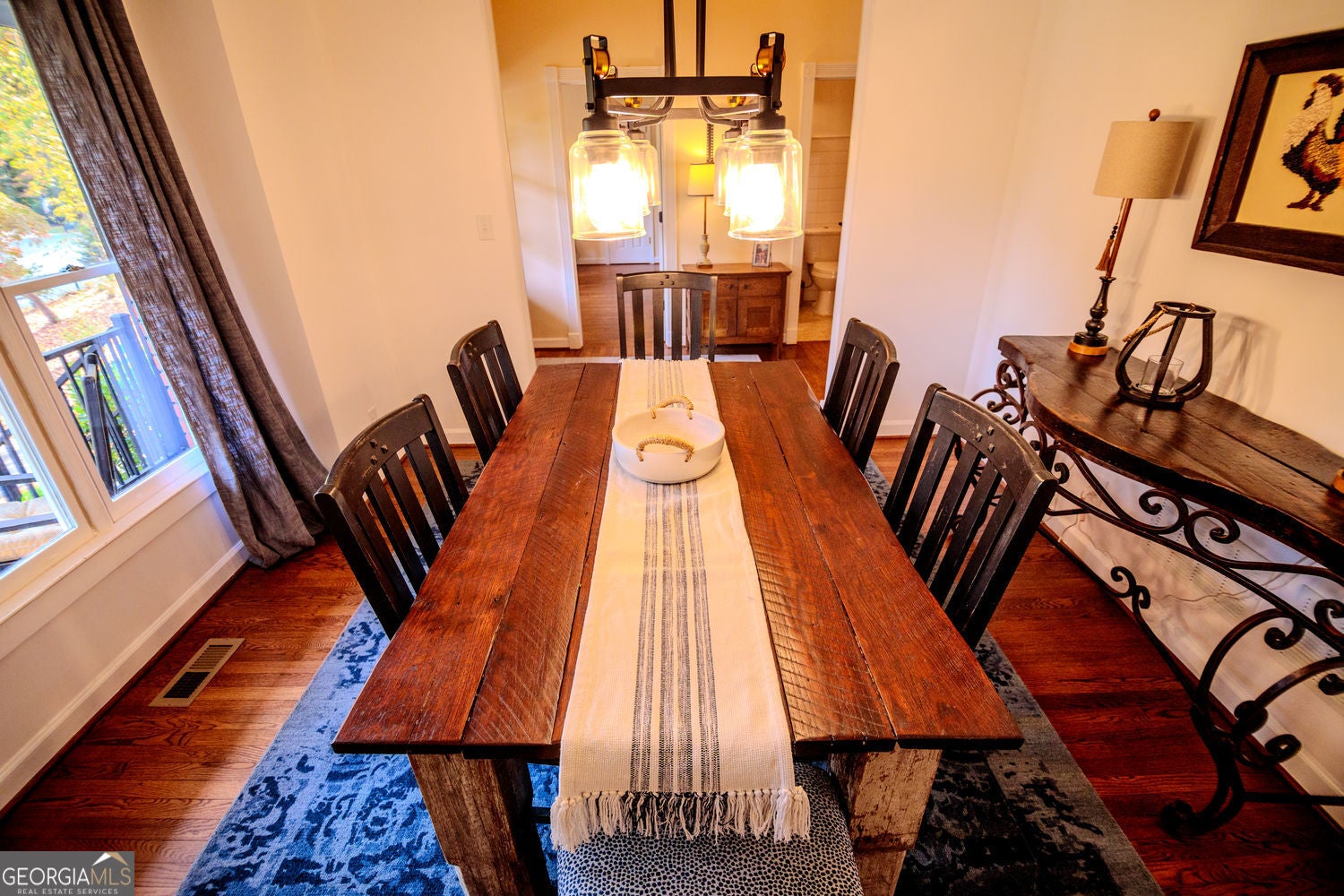 Marietta, Georgia, 30064, United States, 5 Bedrooms Bedrooms, ,4 BathroomsBathrooms,Residential,For Sale,2016385