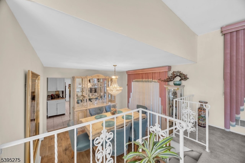 Franklin Twp., New Jersey, 08873, United States, 4 Bedrooms Bedrooms, ,3 BathroomsBathrooms,Residential,For Sale,1988990