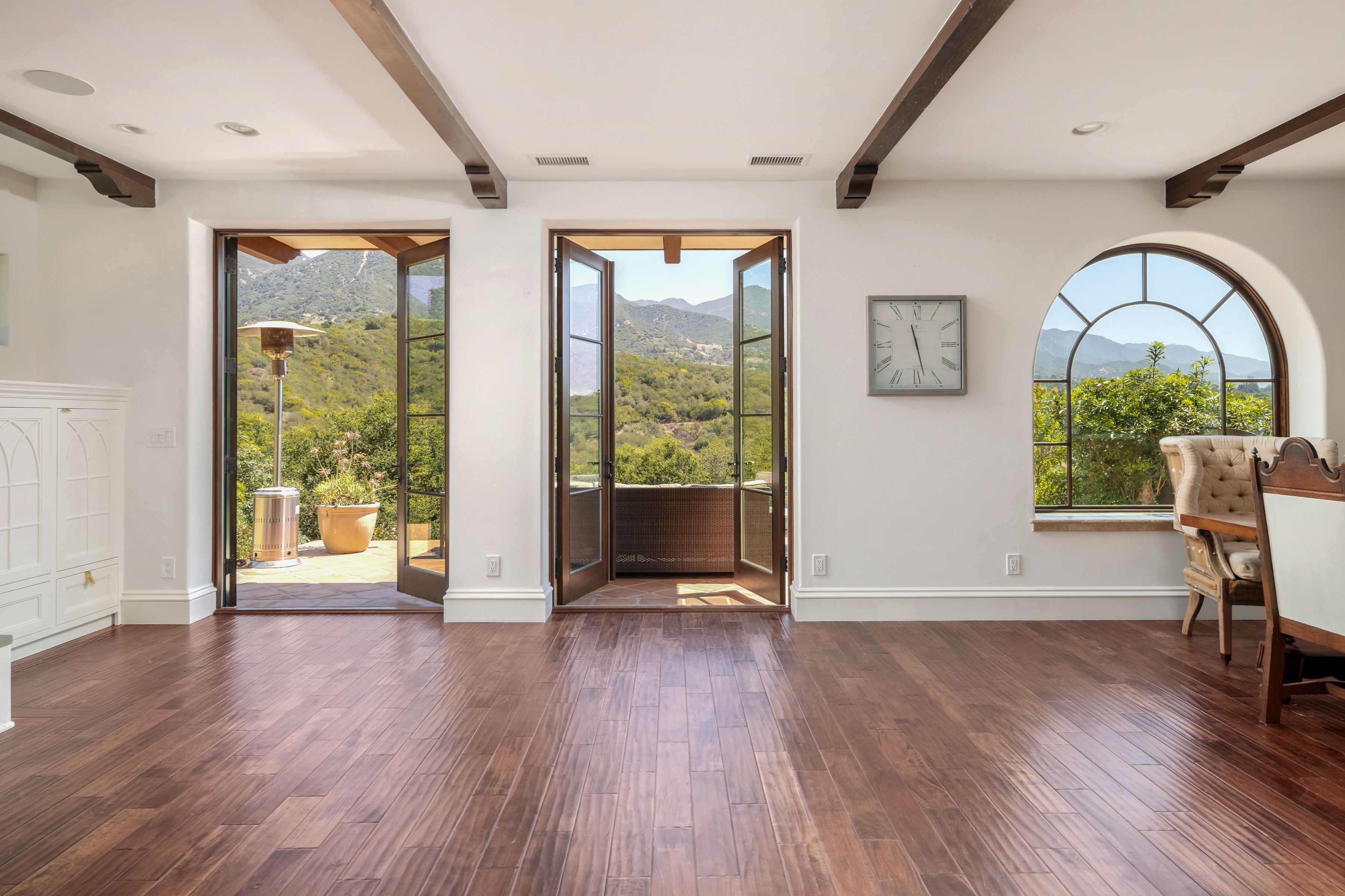  Classic Santa Barbara Home - 物件實景