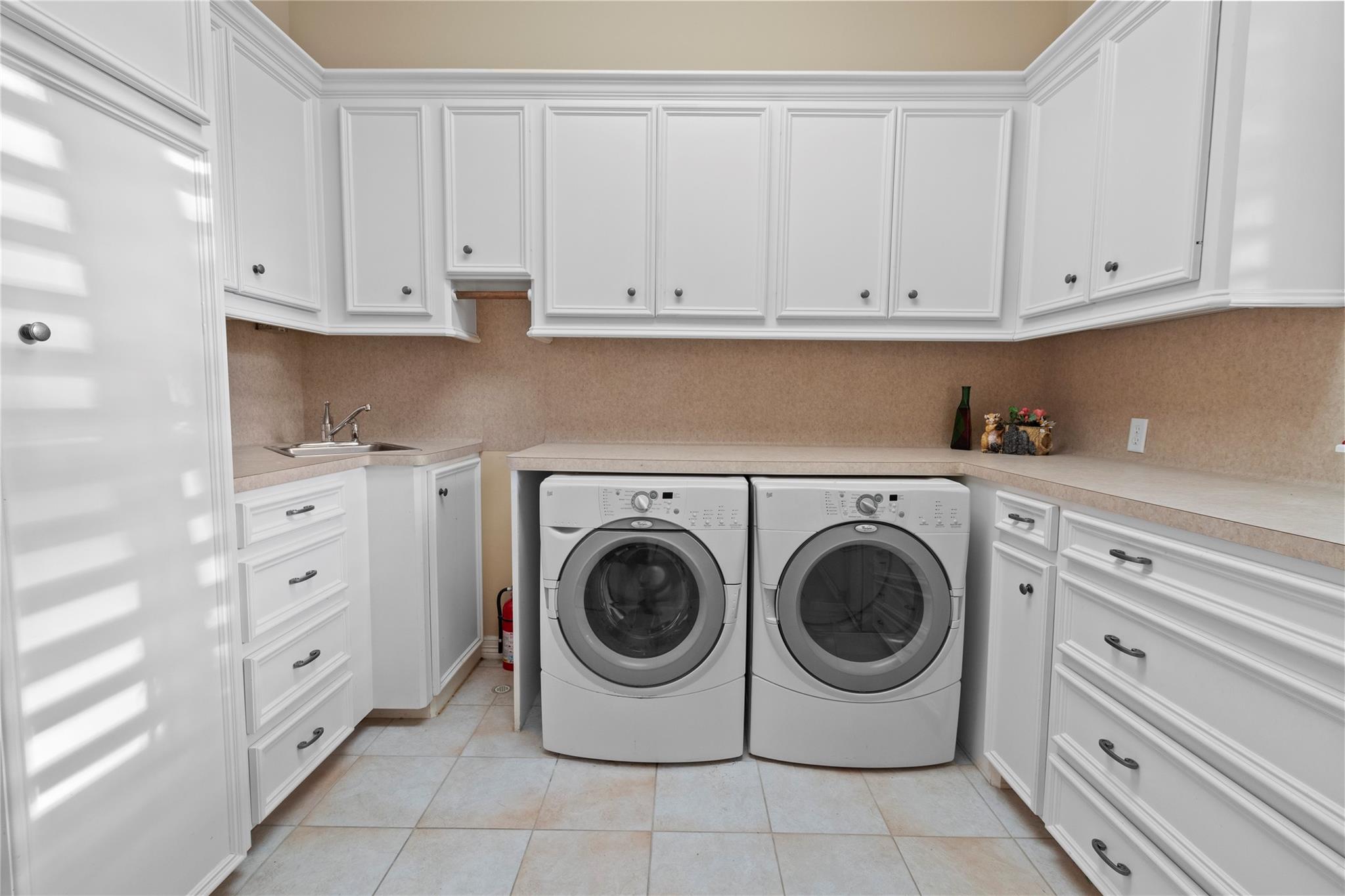 Spring, Texas, 77379, United States, 4 Bedrooms Bedrooms, ,5 BathroomsBathrooms,Residential,For Sale,1992591