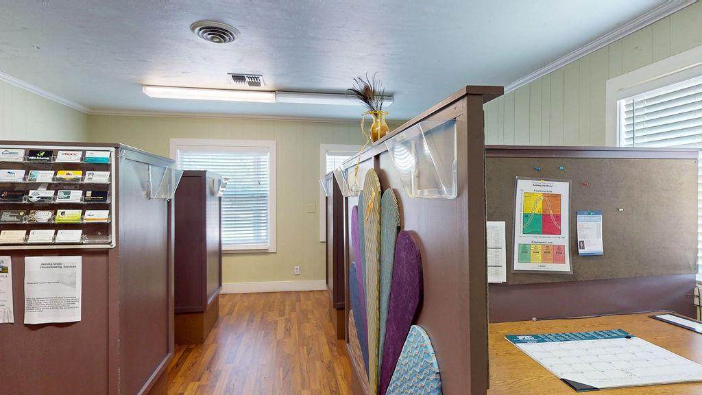 Grass Valley, California, 95945, United States, 2 Bedrooms Bedrooms, ,3 BathroomsBathrooms,Residential,For Sale,1976579