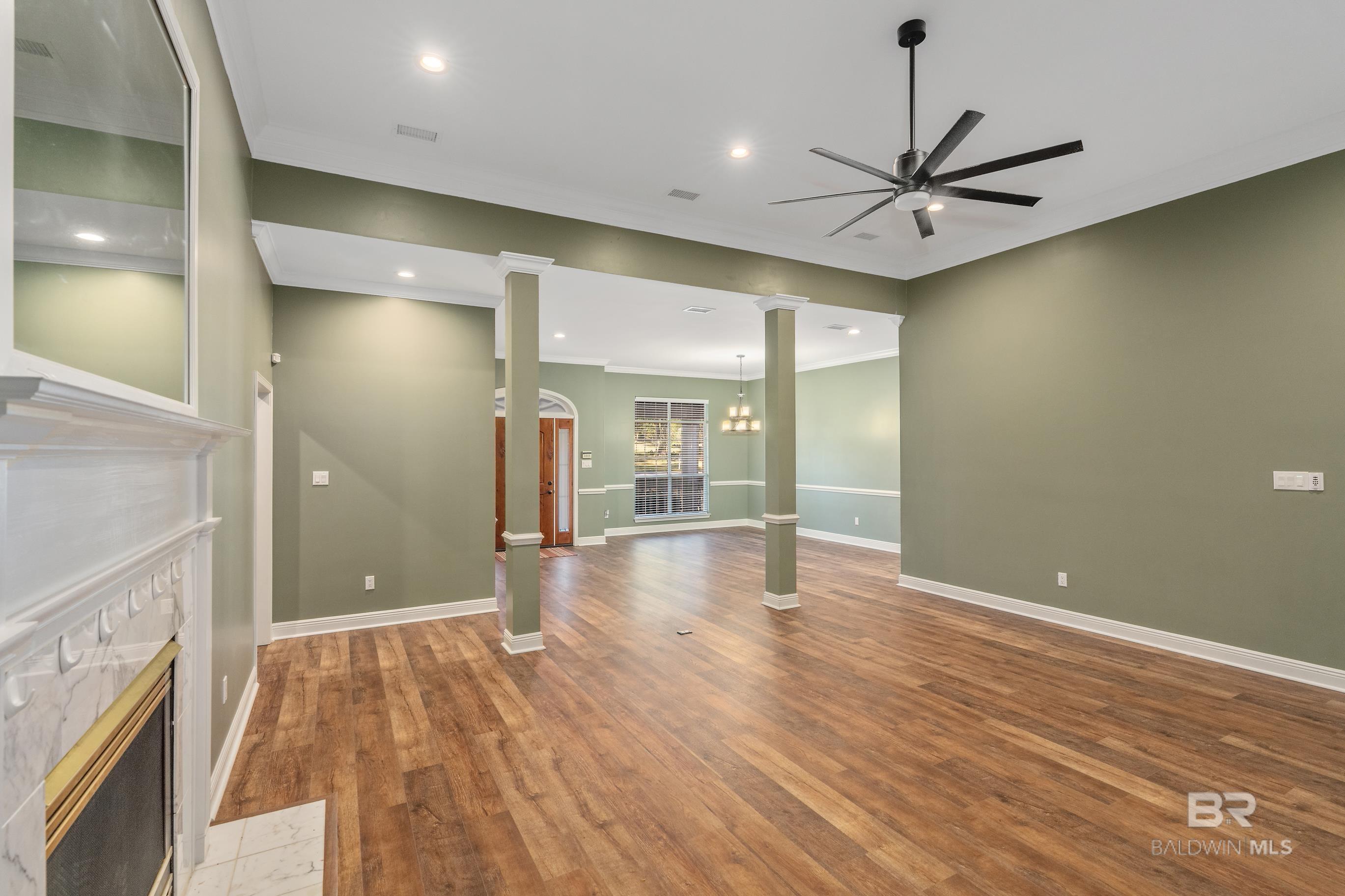 Saraland, Alabama, 36571, United States, 5 Bedrooms Bedrooms, ,7 BathroomsBathrooms,Residential,For Sale,1998378